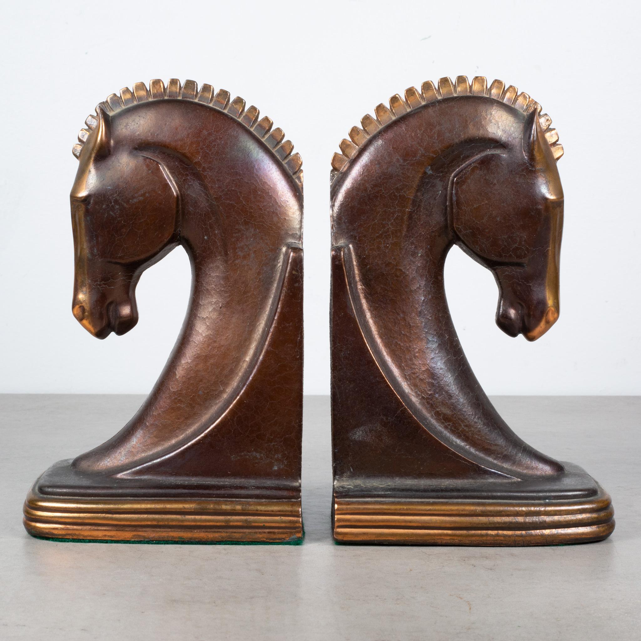 Bronze and Copper Plated Machine Age Trojan Horse Bookends by Dodge Inc. C.1930 In Good Condition In San Francisco, CA