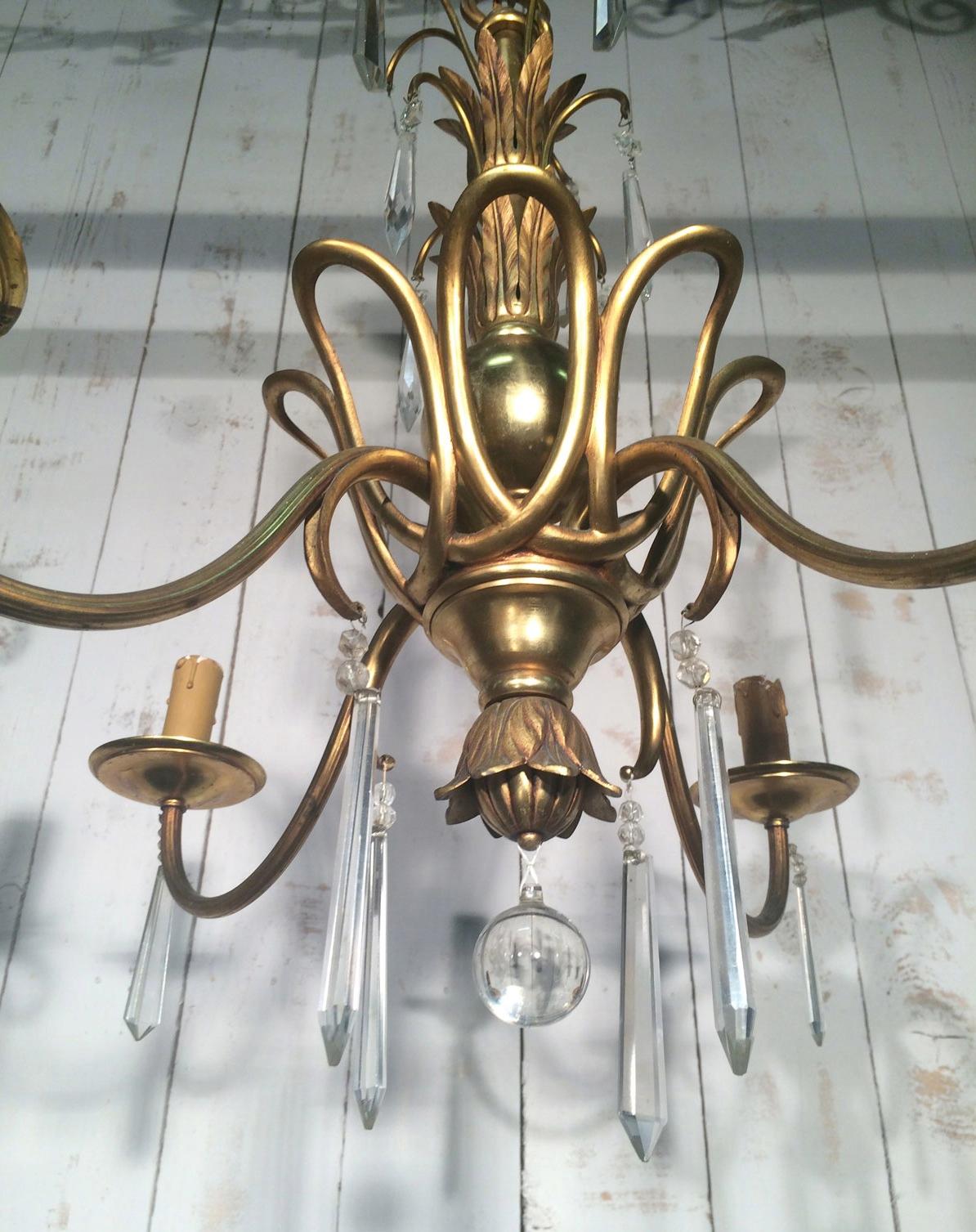 Neoclassical Bronze and Crystal Chandelier in the Style of Maison Baguès For Sale