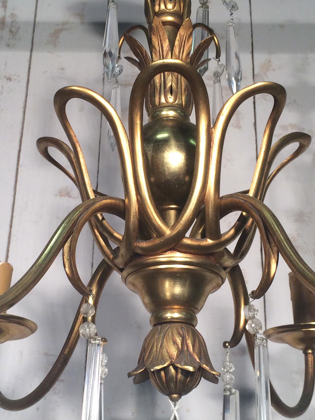 Bronze and Crystal Chandelier in the Style of Maison Baguès For Sale 1
