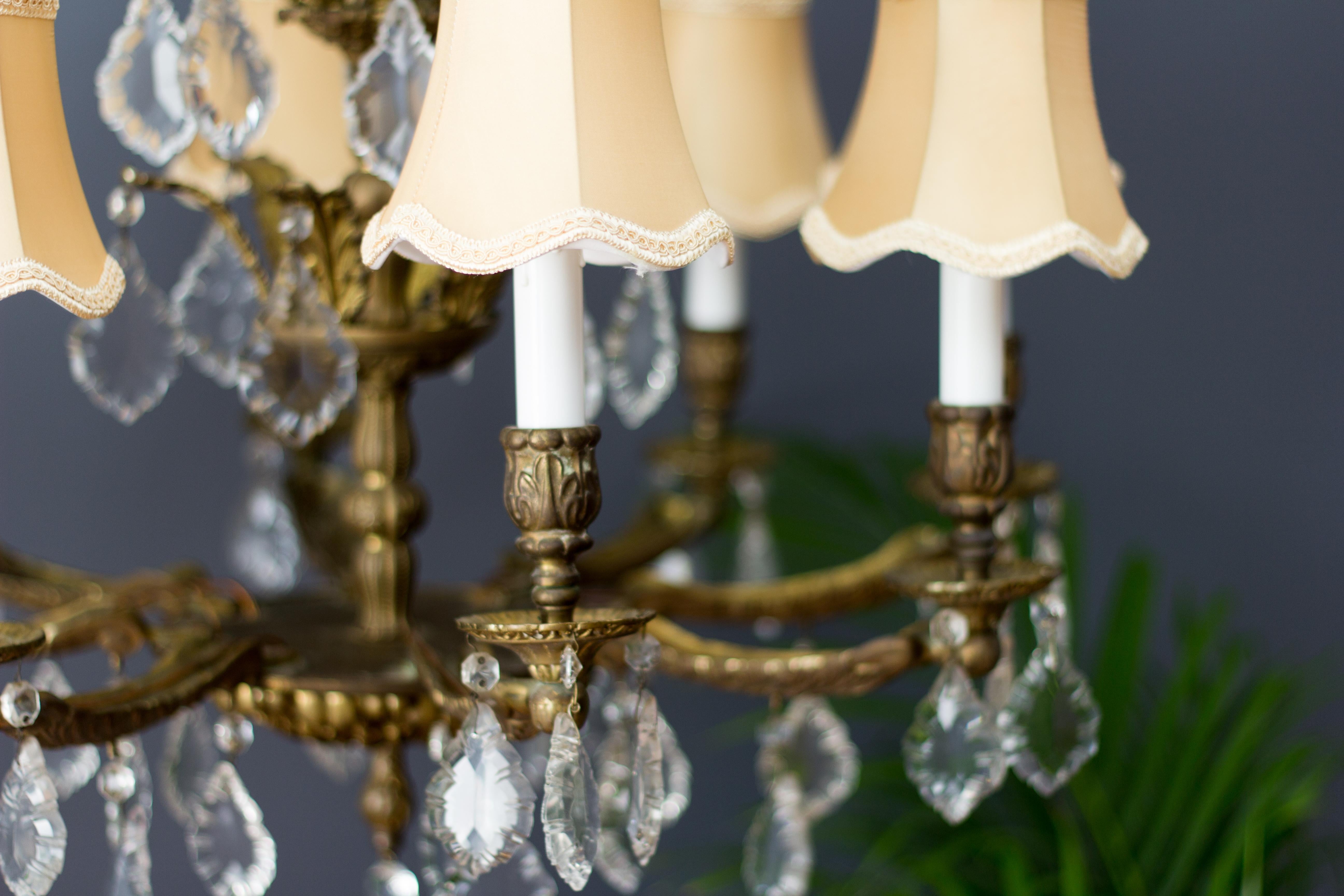 French Louis XVI Style Bronze and Crystal Eight-Light Chandelier For Sale 14