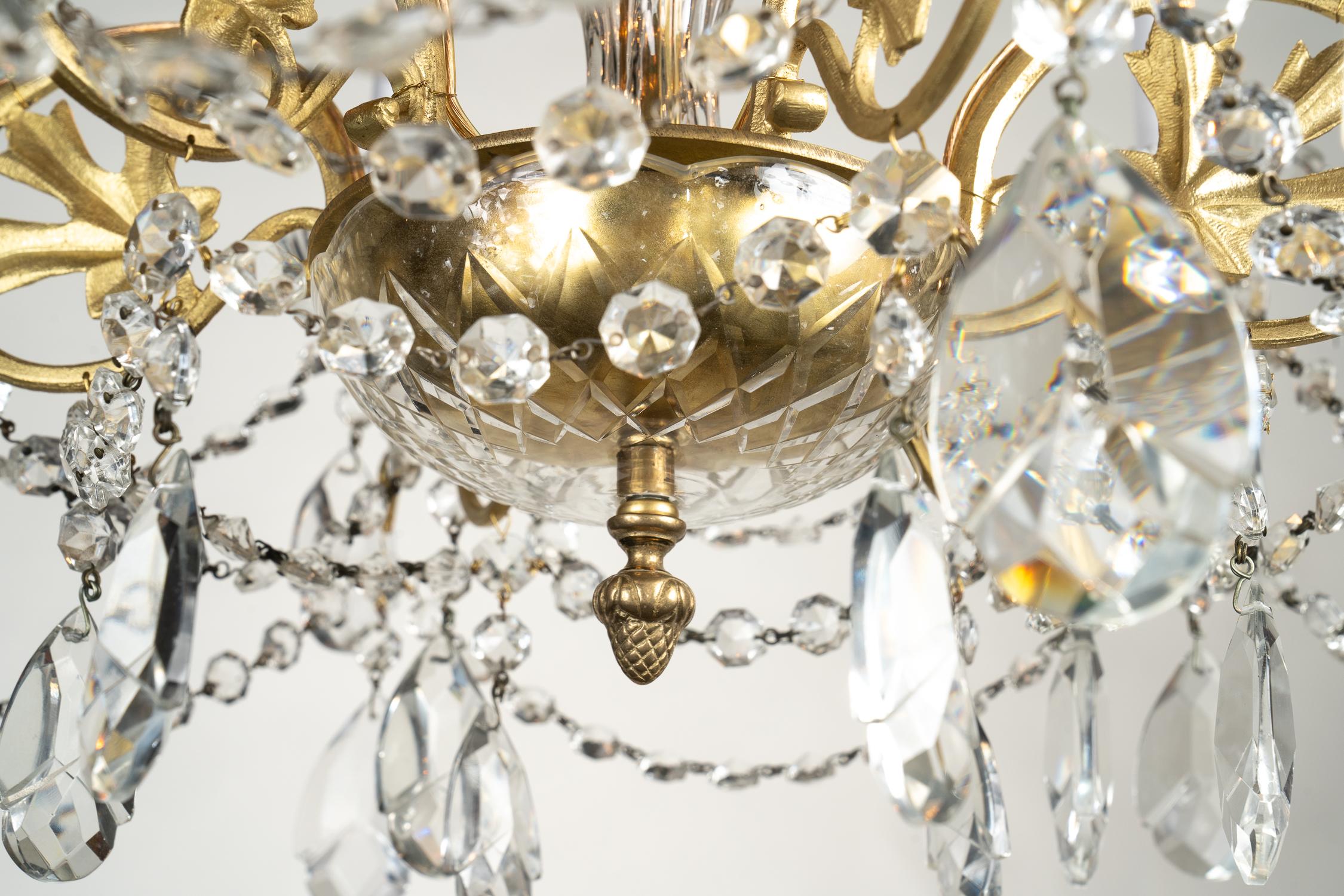French Bronze and Crystal Louis XVI Chandelier with Leaf Motif, Late 19th Century 
