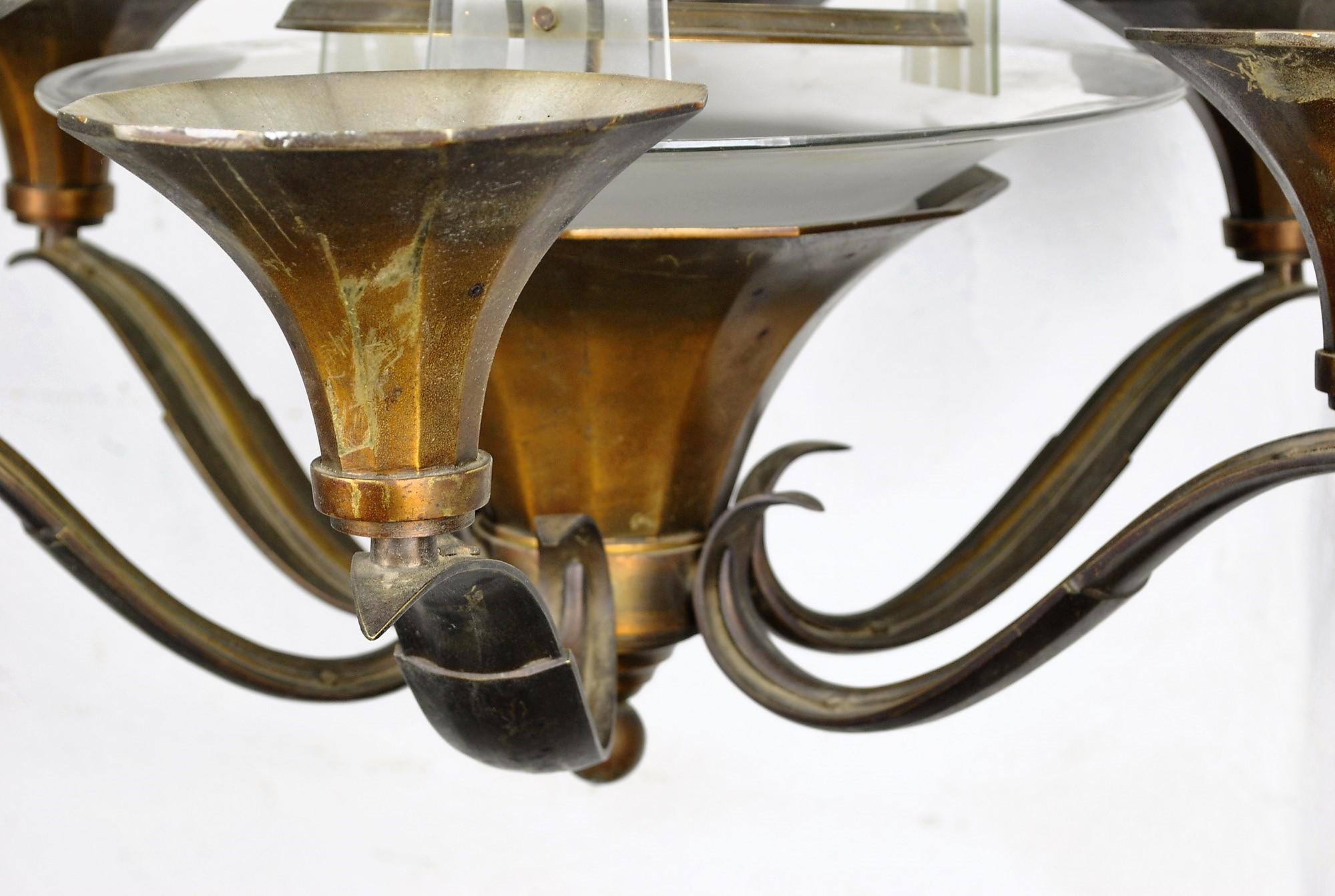 Lampadario in bronzo e vetro, Art Déco, XX secolo in vendita 6