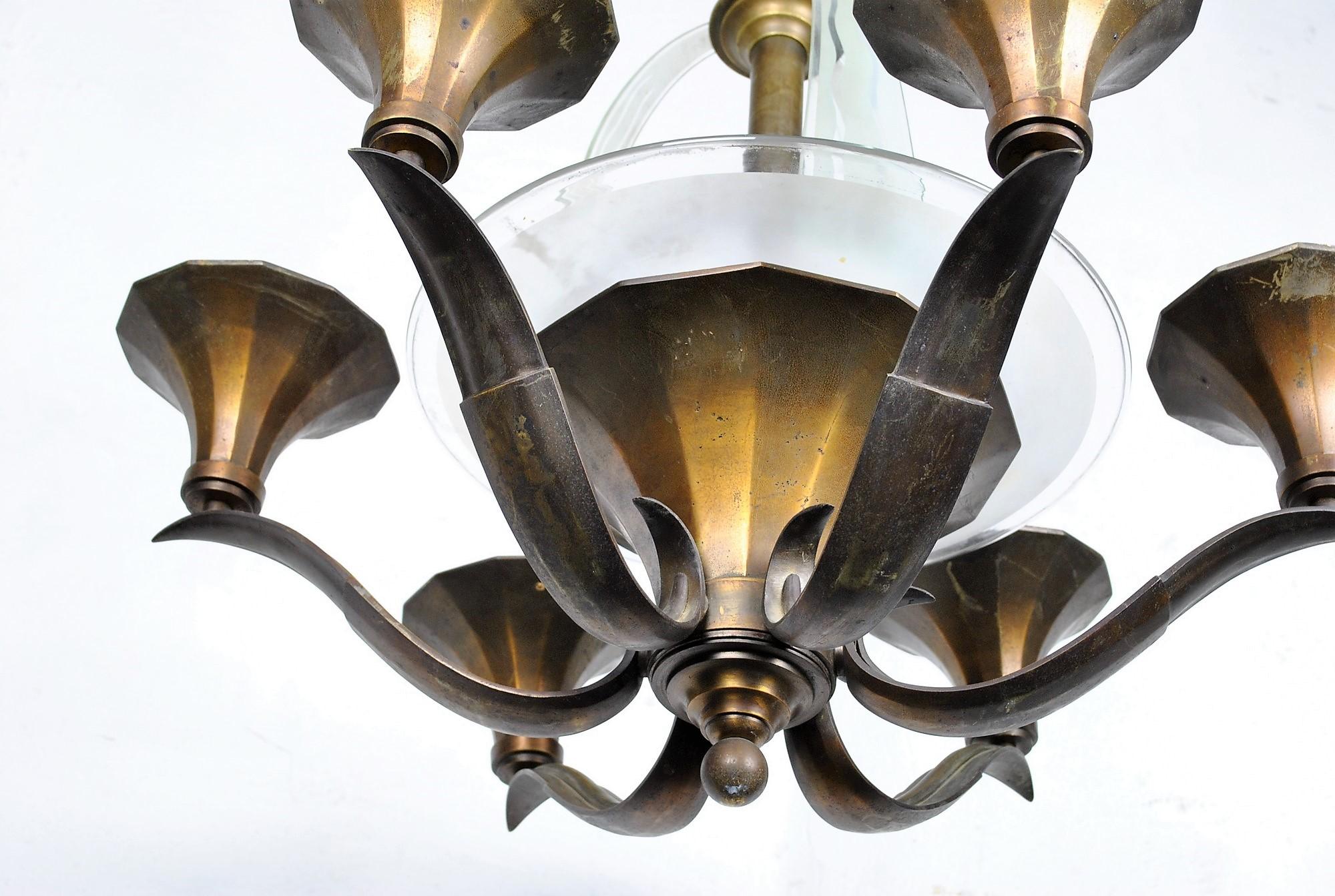 Lampadario in bronzo e vetro, Art Déco, XX secolo in vendita 8