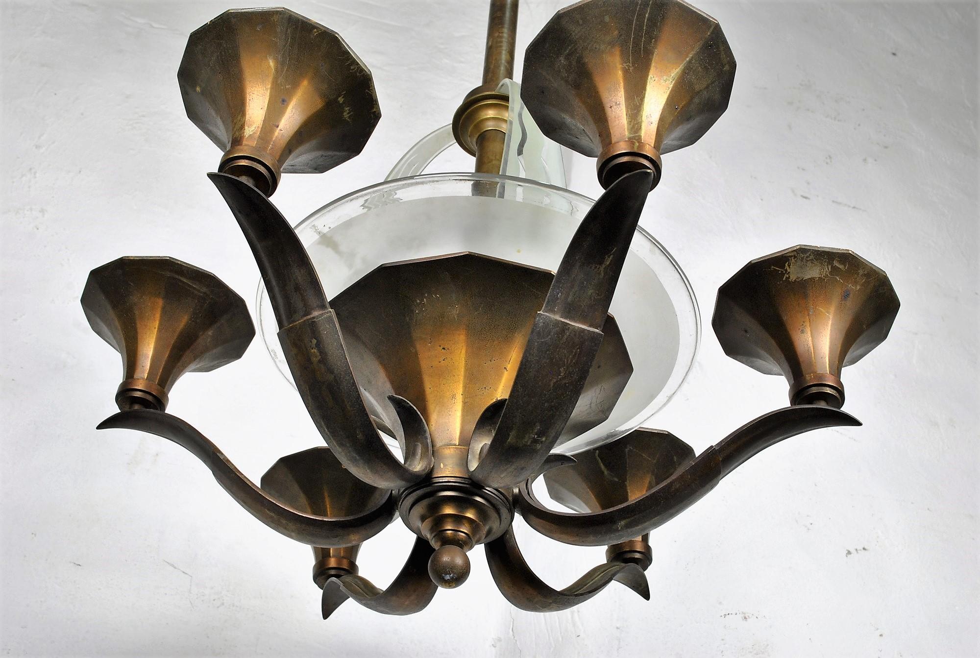 Lampadario in bronzo e vetro, Art Déco, XX secolo in vendita 9