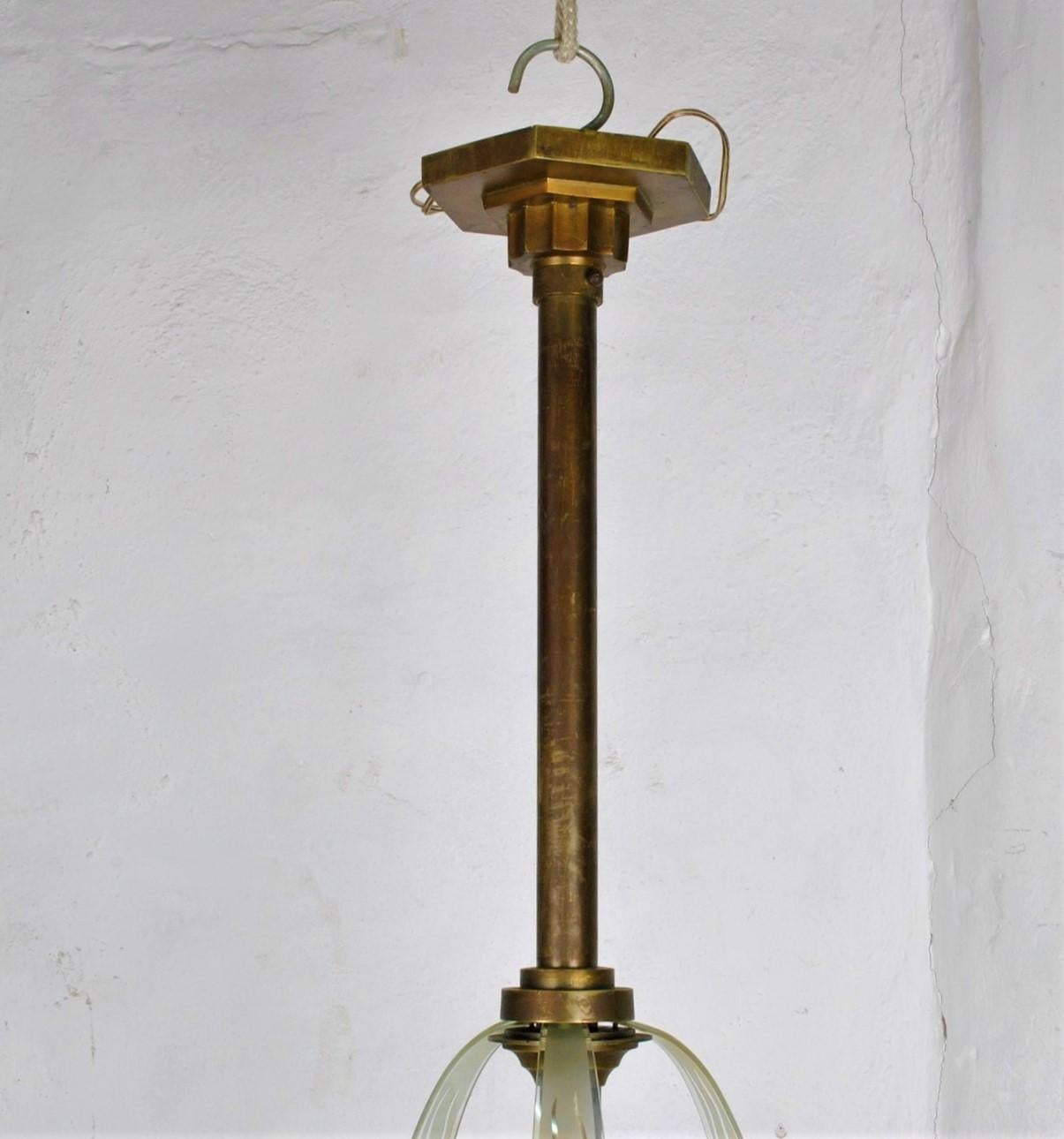 Bronzo Lampadario in bronzo e vetro, Art Déco, XX secolo in vendita