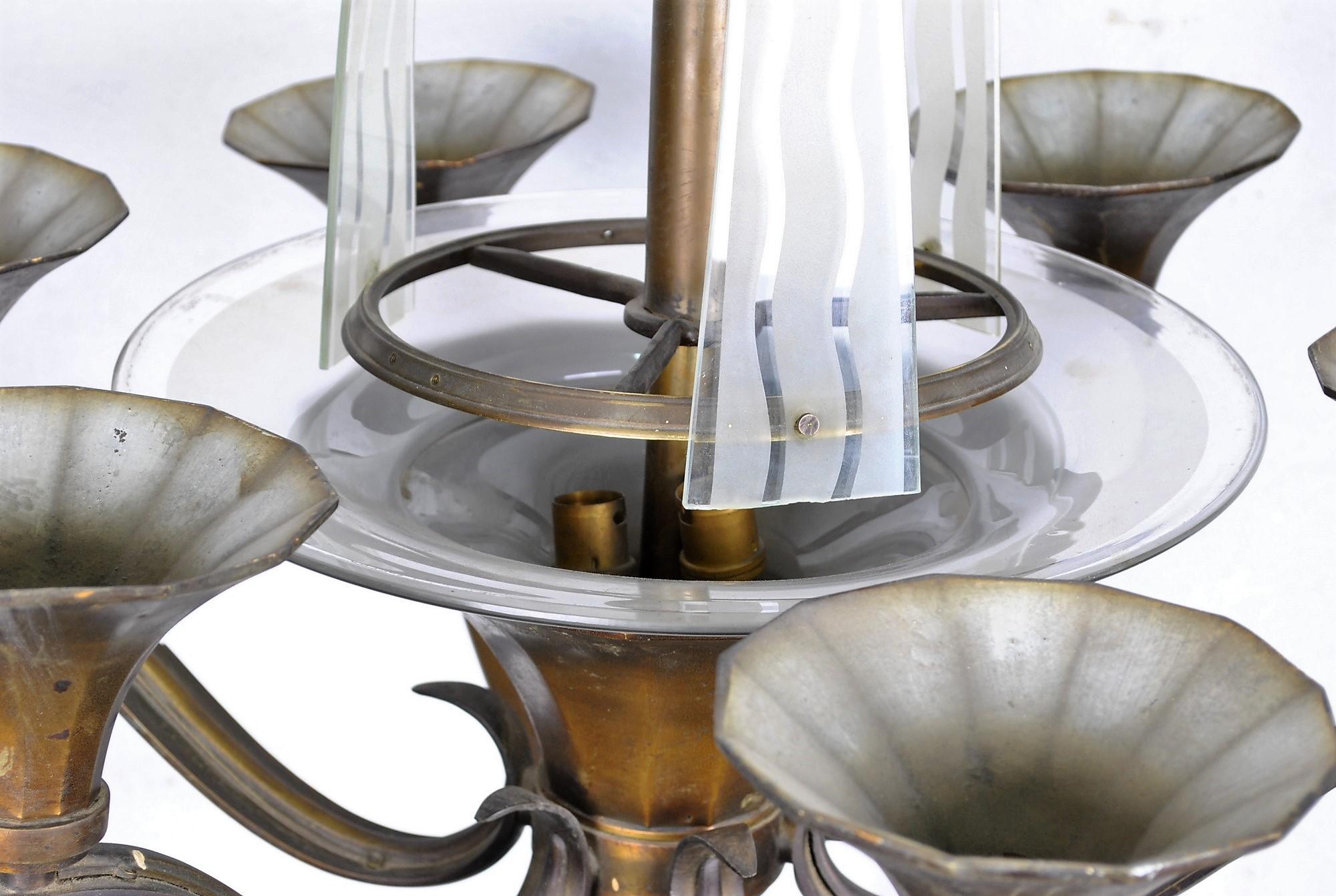 Lampadario in bronzo e vetro, Art Déco, XX secolo in vendita 2