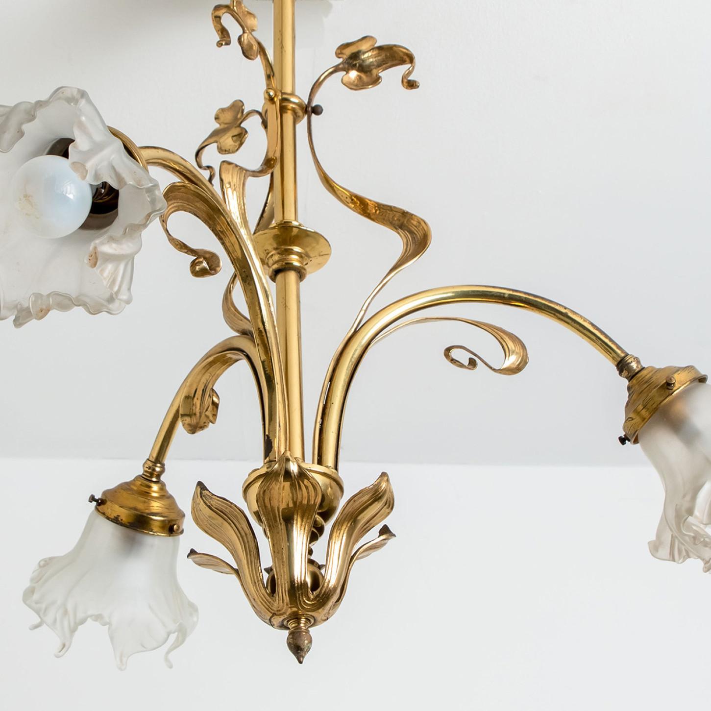 Bronze and Glass Chandelier, France, circa 1890 For Sale 2