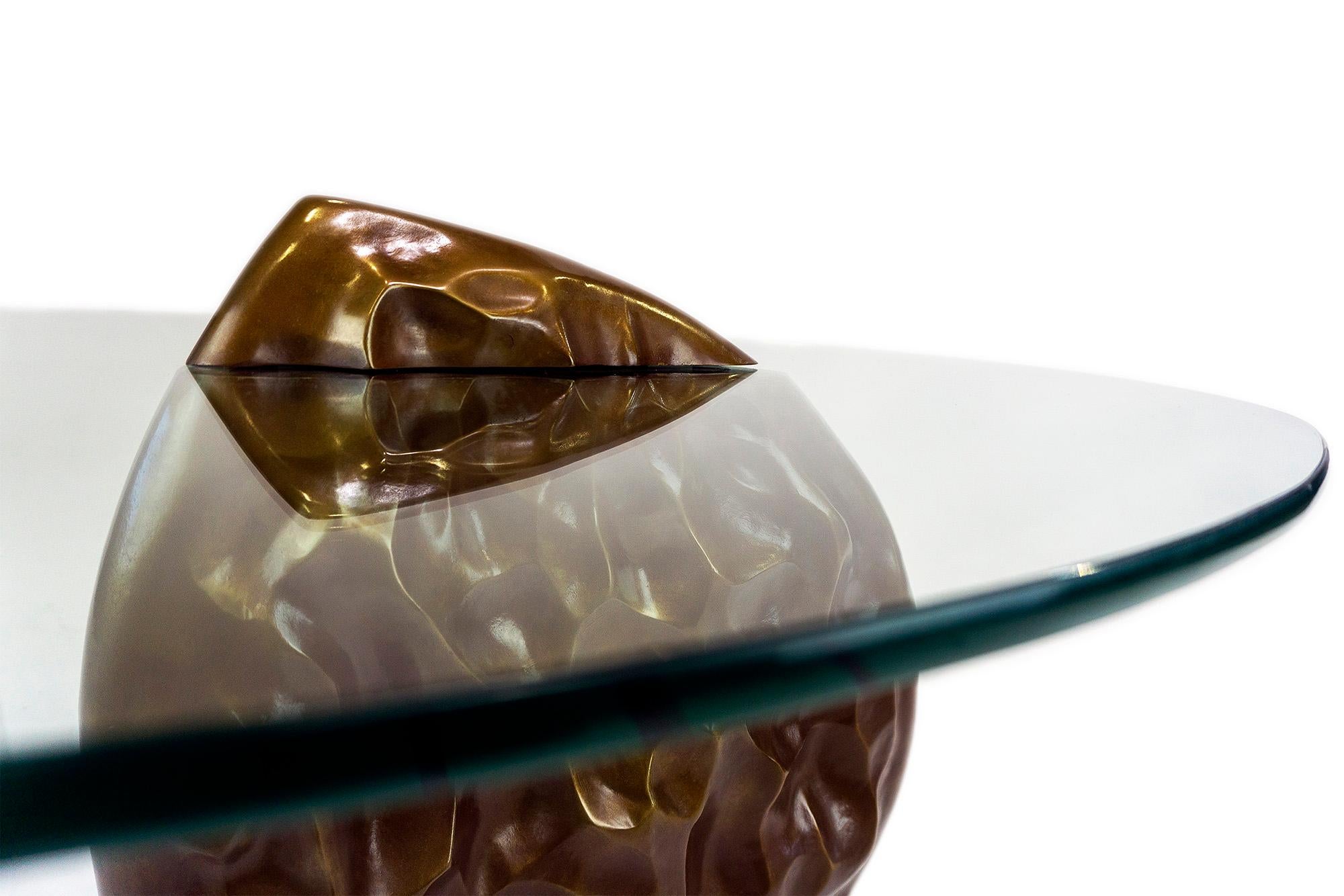 Table d'appoint en bronze et verre édition limitée Organic Textured Heart French Brown en vente 6
