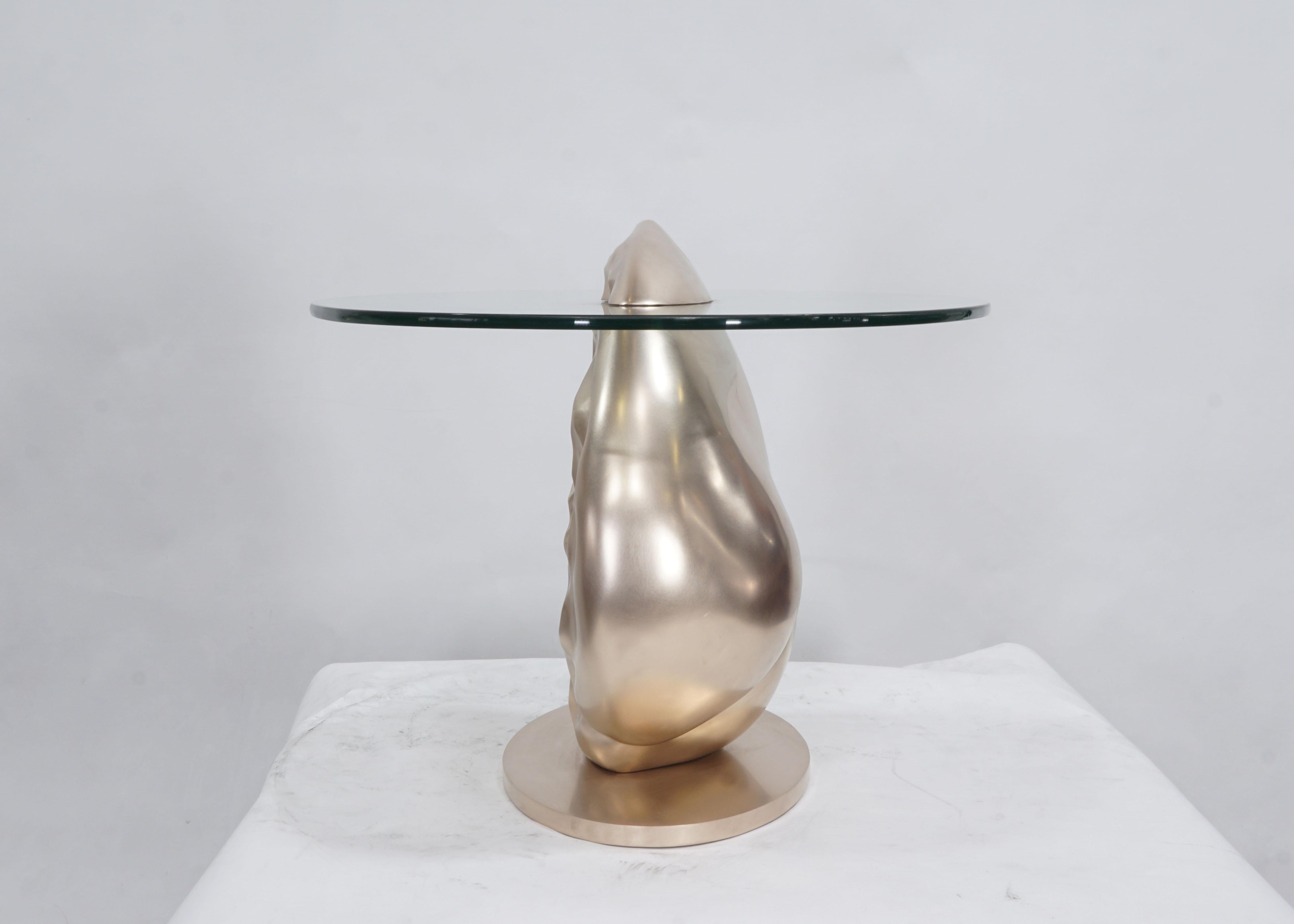 Moulage Table d'appoint en bronze et verre édition limitée Organic Textured Heart Raw Bronze en vente
