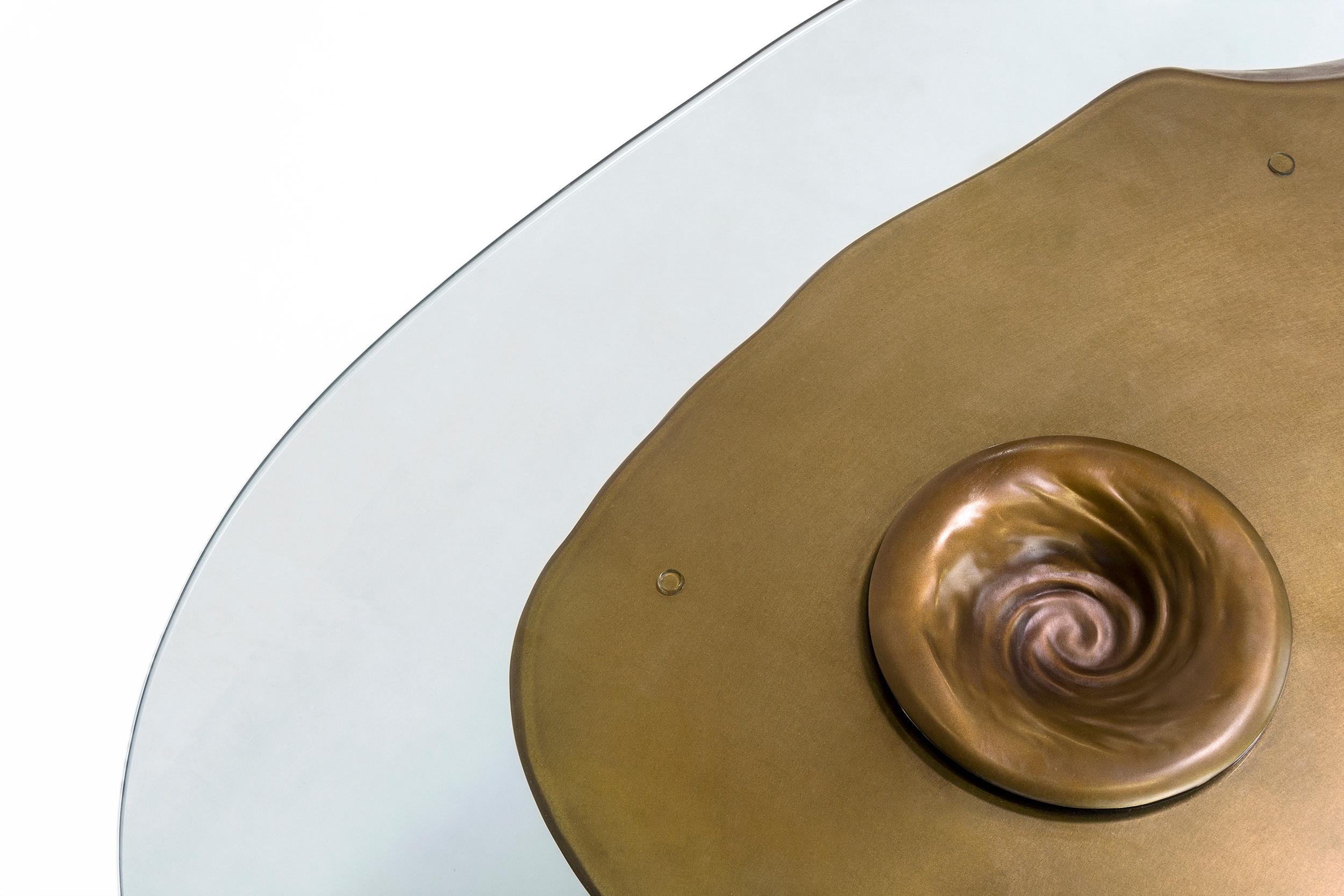Table basse Wave en bronze et verre, édition limitée en vente 2