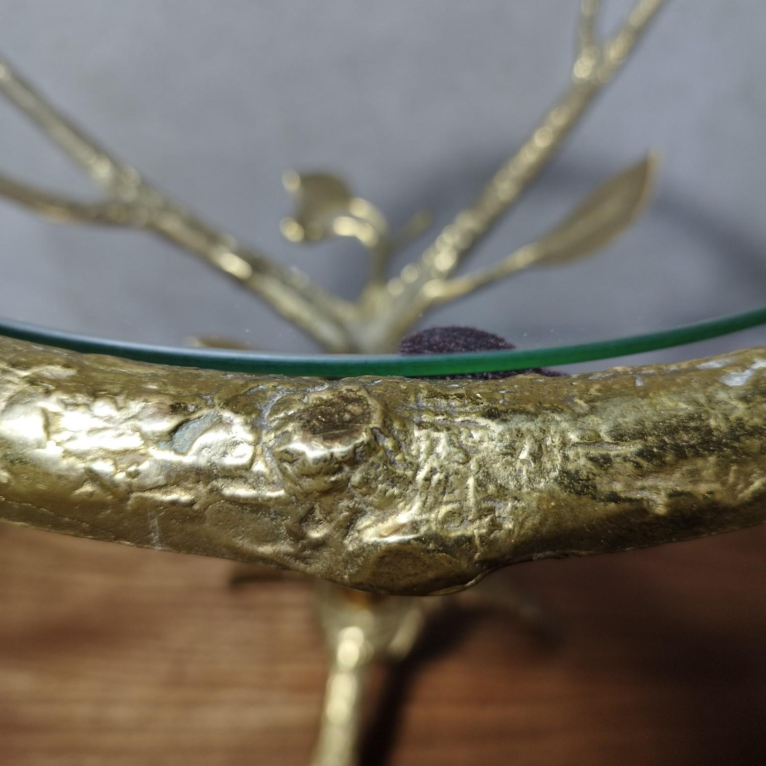 Bronze and glass small table depiciting branches and foliage, 1970's In Good Condition In NANTES, FR