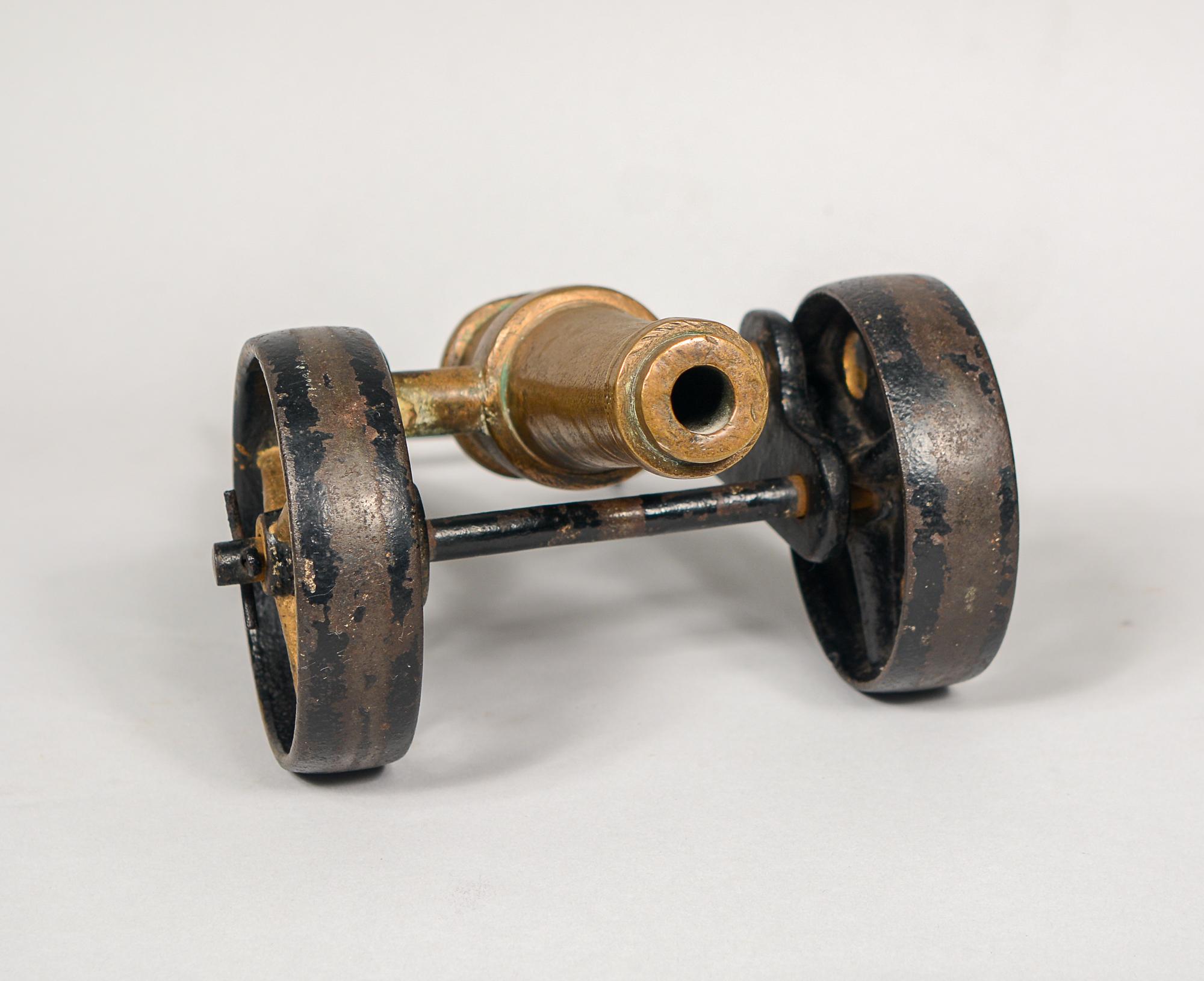 20th Century Bronze and Iron Desk Signal Cannon Model For Sale