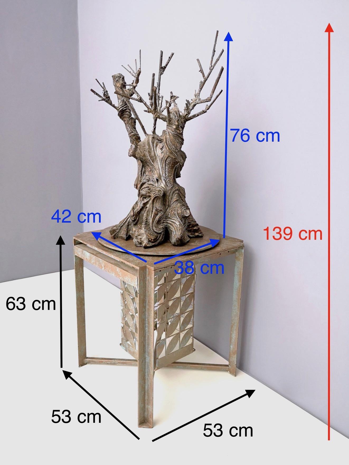 Objeto decorativo posmoderno Árbol giratorio de bronce y hierro, Anónimo, Italia en venta 10