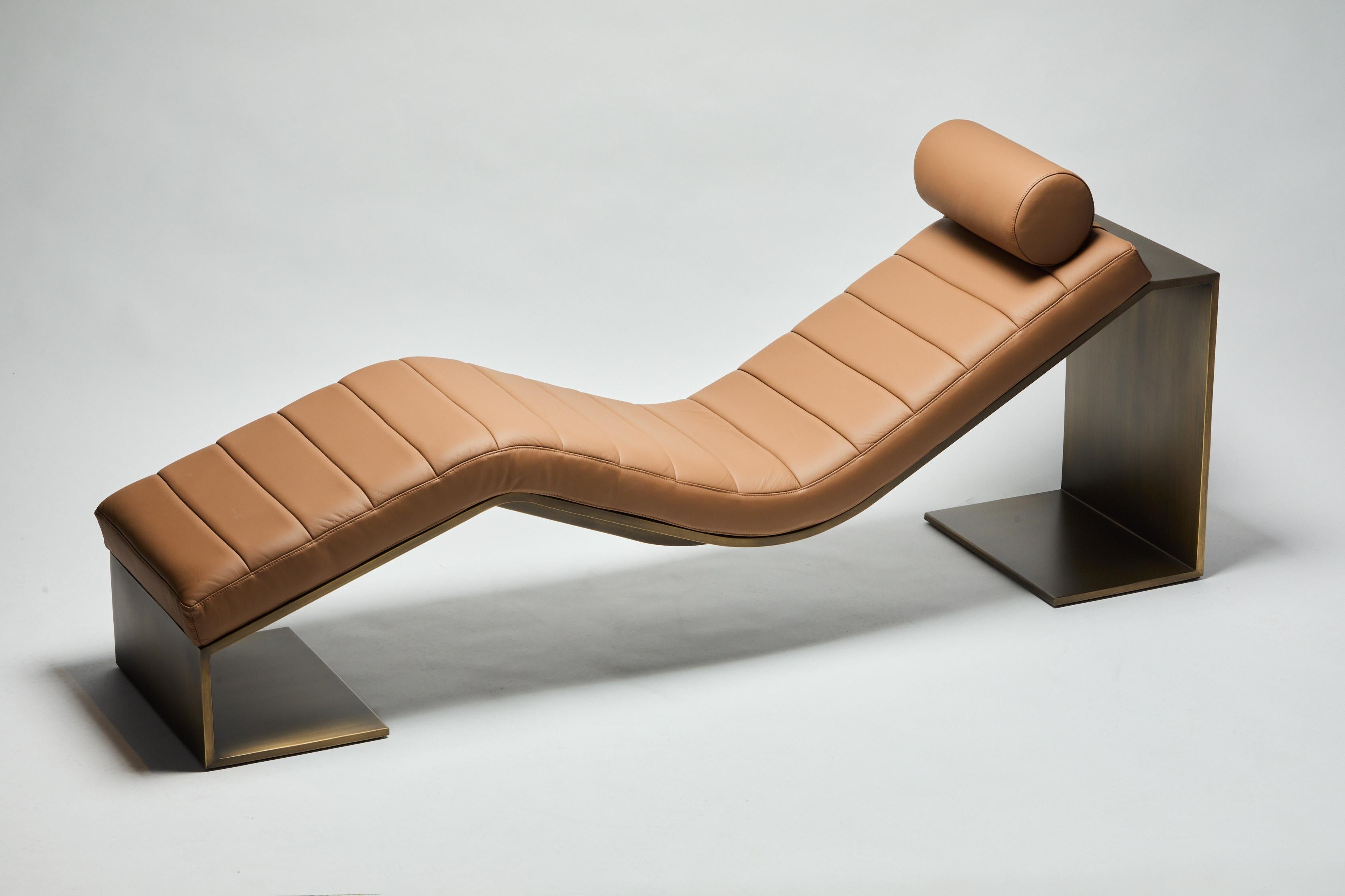 Bronze & Leather Bench, KIMANI Lounge by Reda Amalou, 2019, Gallery Collection In New Condition For Sale In Paris, FR