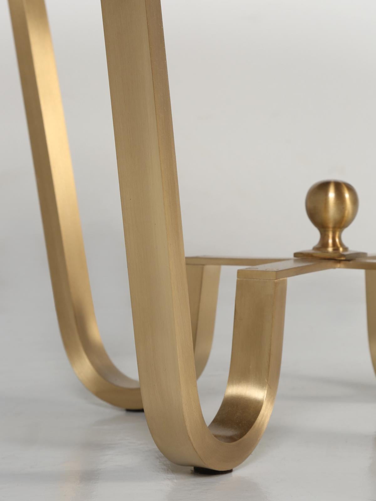 Table d'entrée, table de jeu ou table d'appoint en bronze et ébène de Macassar dans toutes les dimensions en vente 7