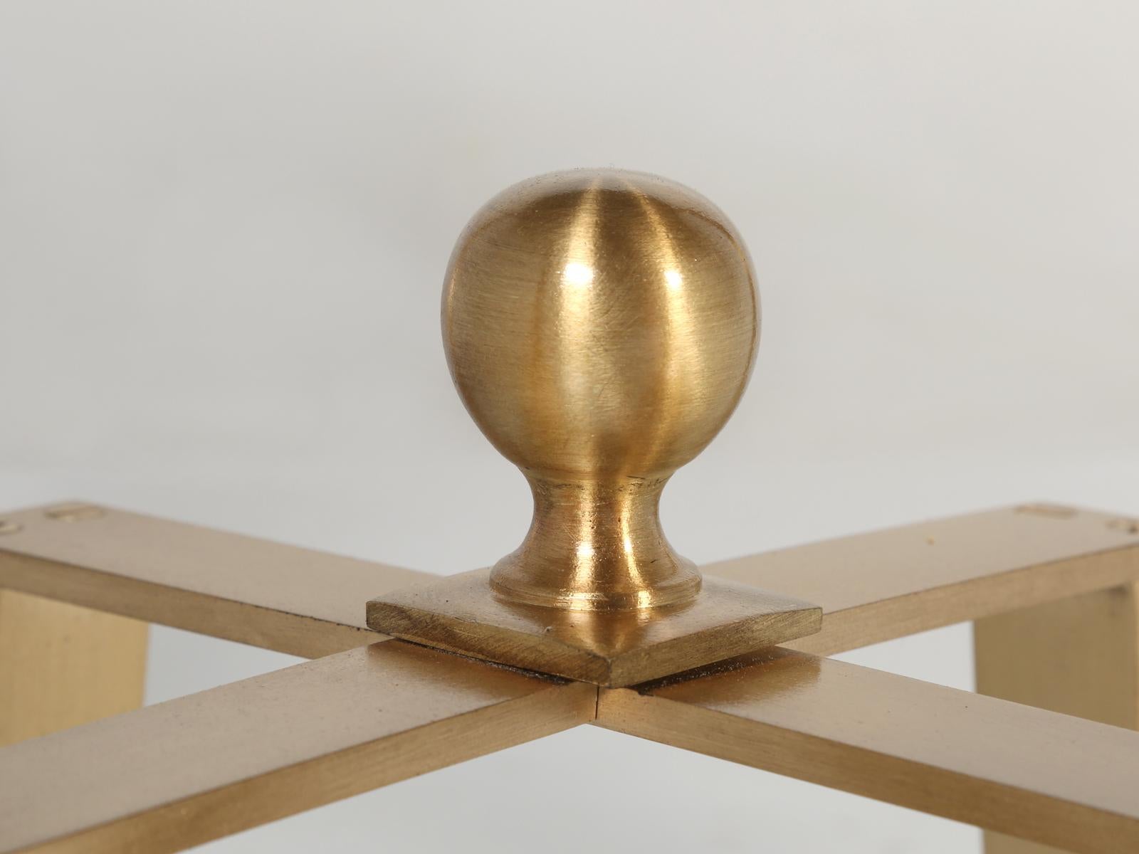 Table d'entrée, table de jeu ou table d'appoint en bronze et ébène de Macassar dans toutes les dimensions en vente 9