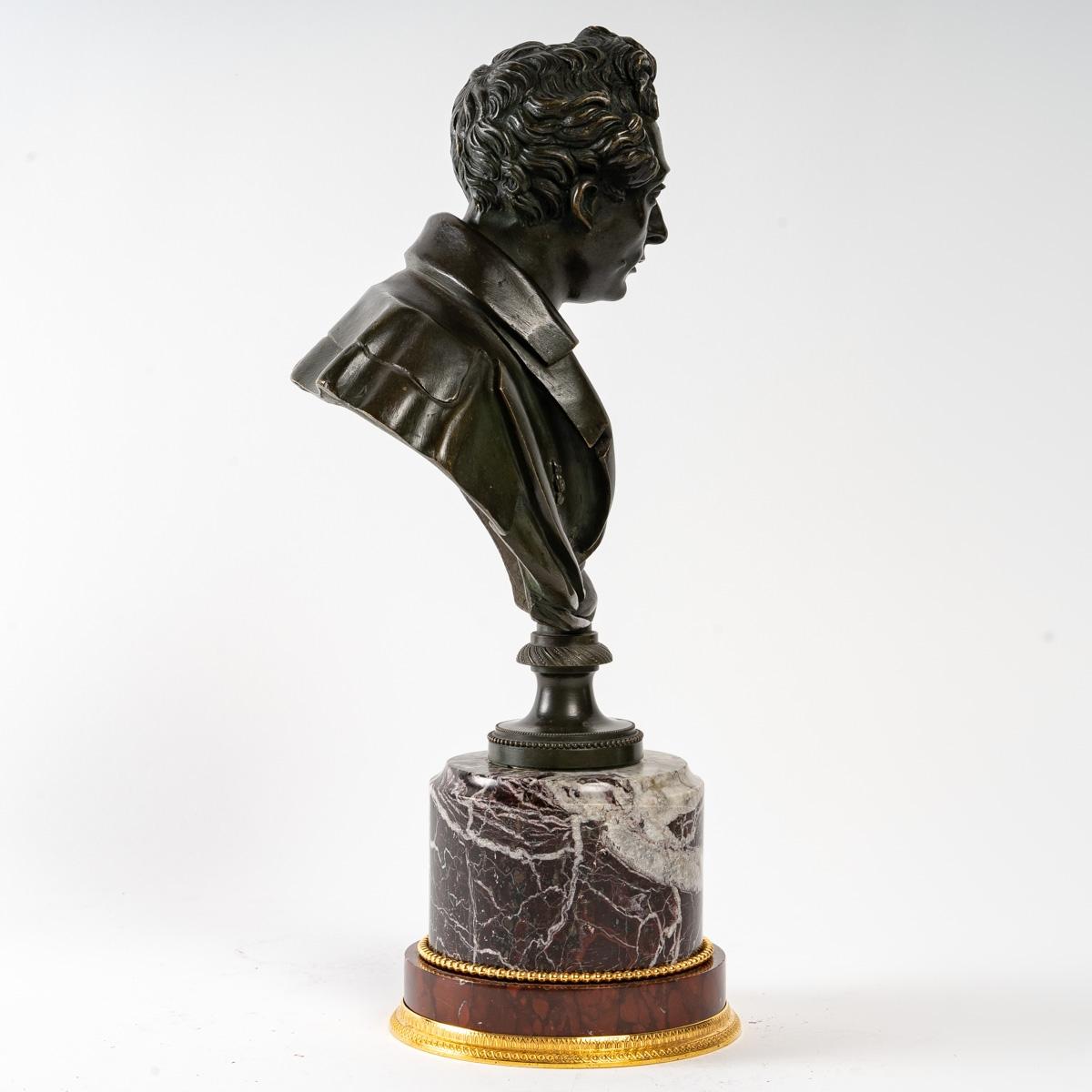 Bronze and Marble Bust from the 19th Century For Sale 2