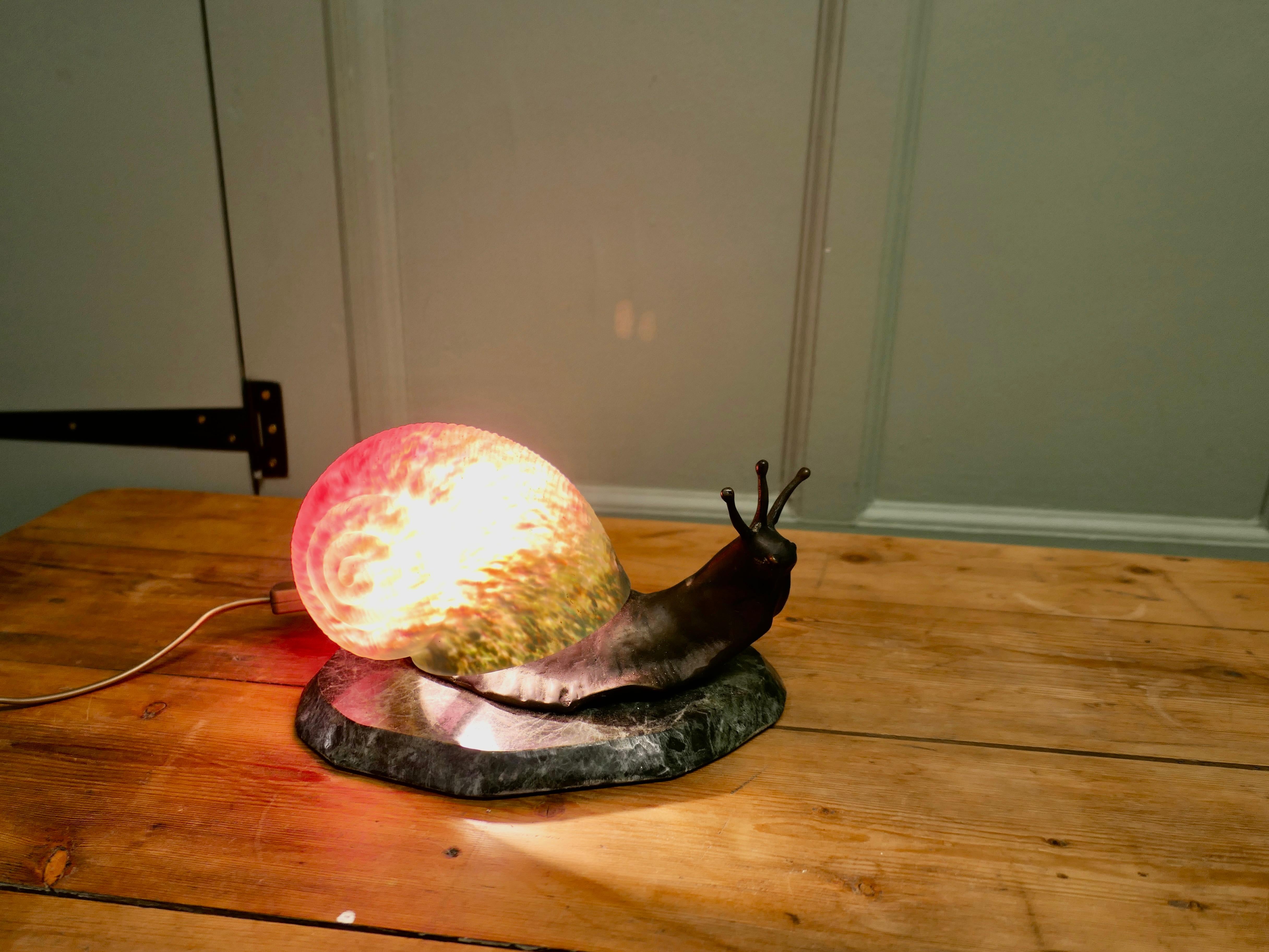 Bronze and Marble Table Lamp in the Shape of a Snail In Good Condition For Sale In Godshill, Isle of Wight