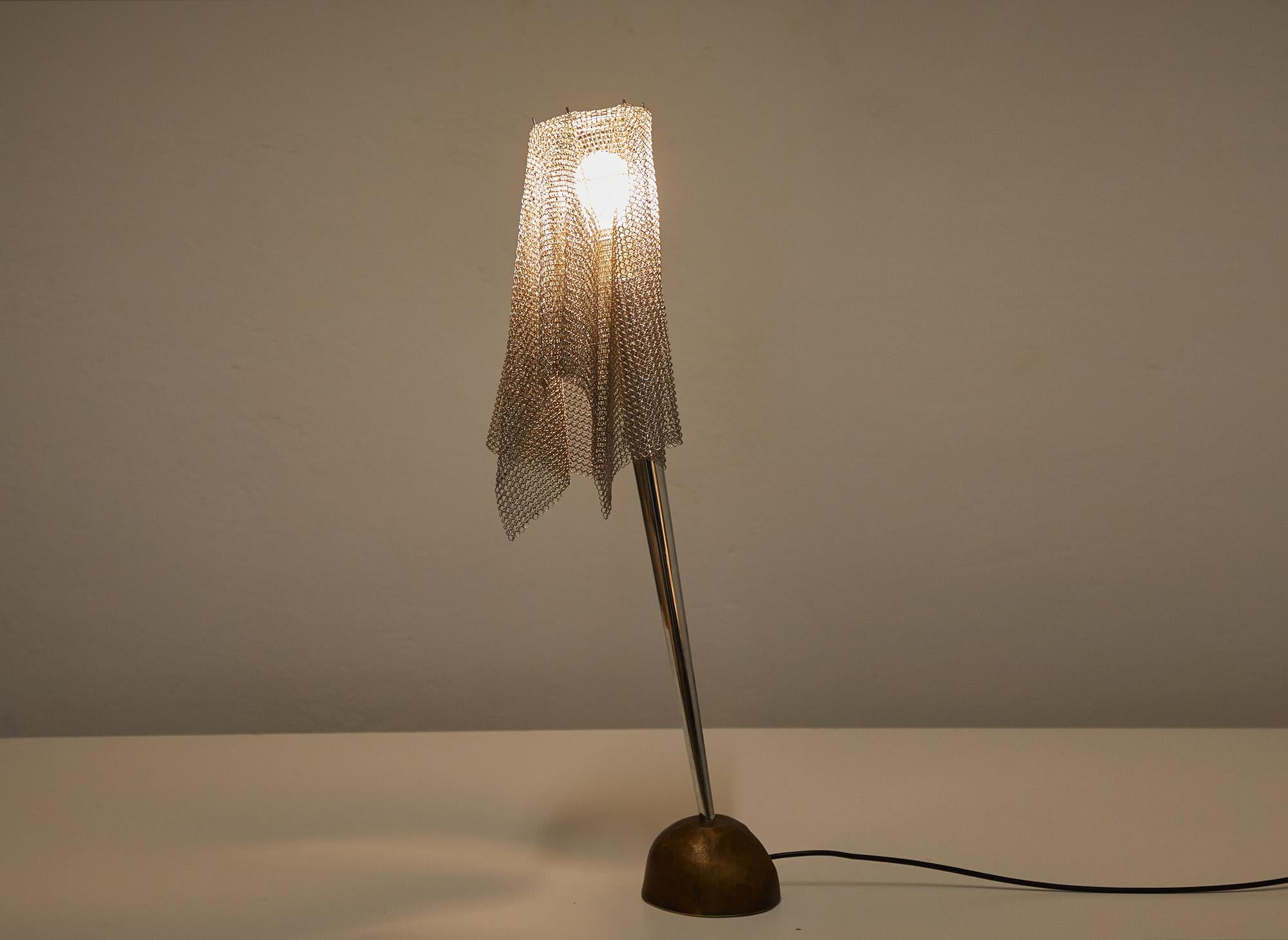 Bronze and Metal Mesh Ecate Table Lamp by Toni Cordero for Artemide, 1990 For Sale 3