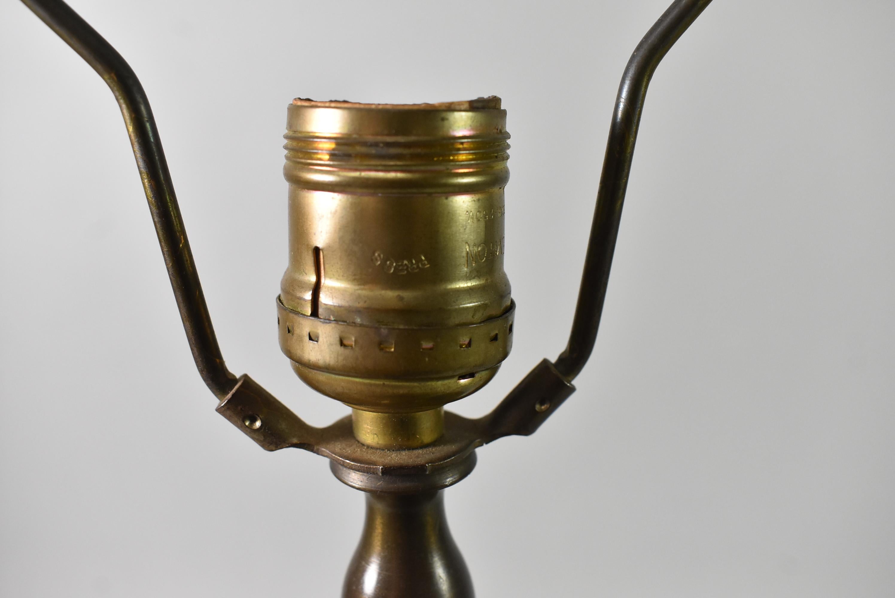 Japanische Lampe aus Bronze und gemischtem Metall im Angebot 1