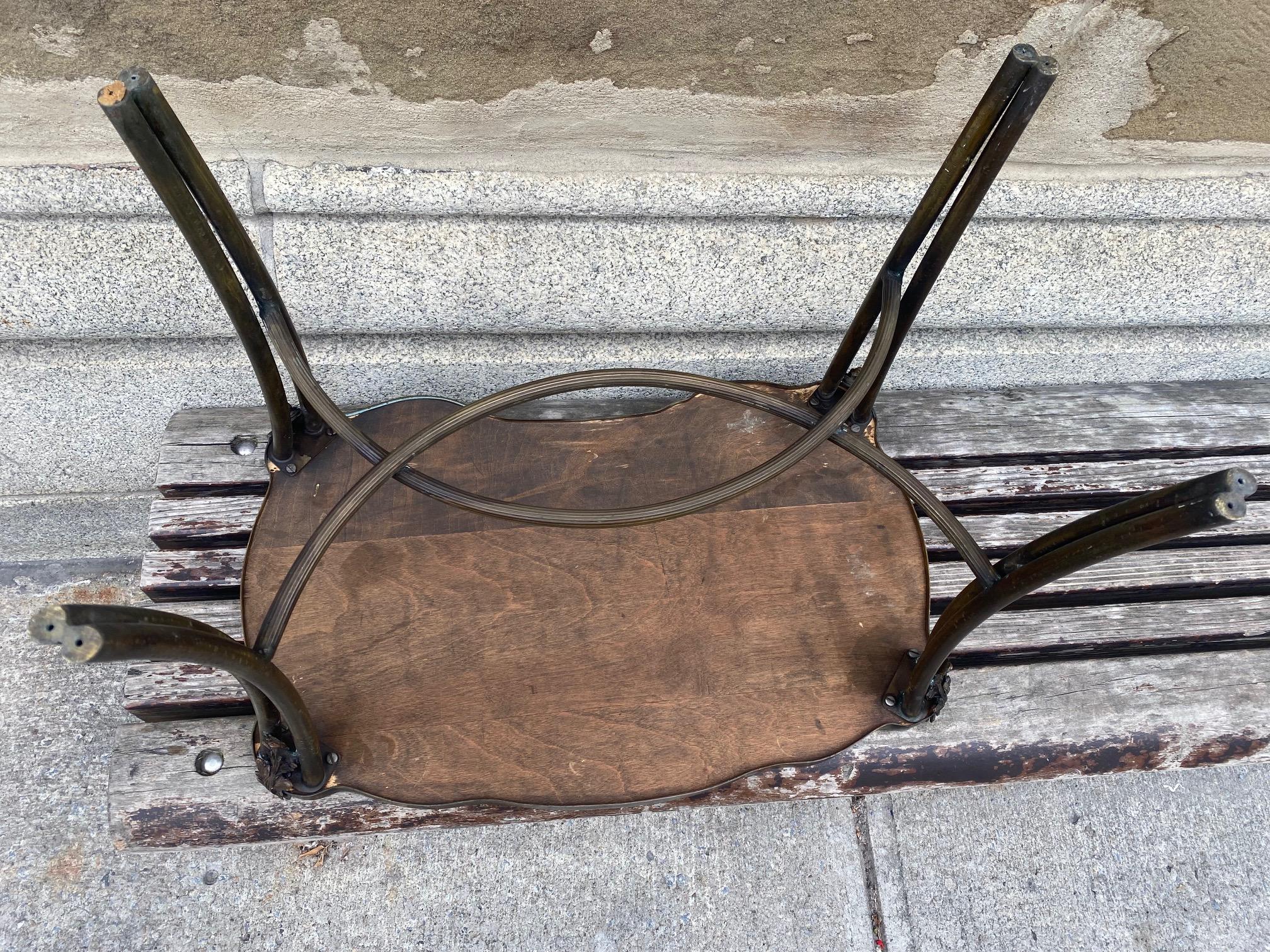 Table d'appoint Madame Pompadour en bronze et étain de Philip & Kelvin Laverne en vente 8