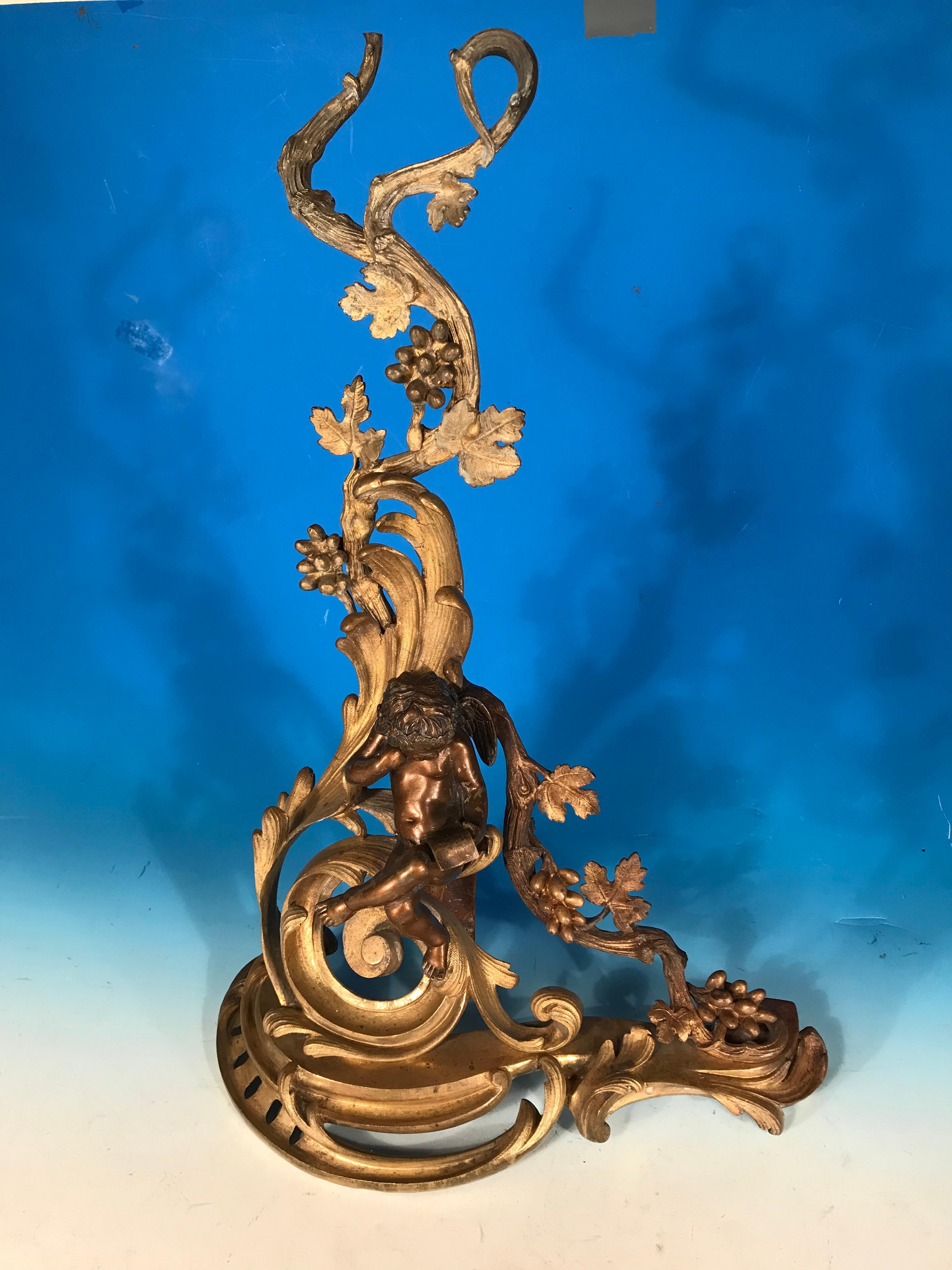 Rococò Androni in bronzo, Francia, XIX secolo in vendita