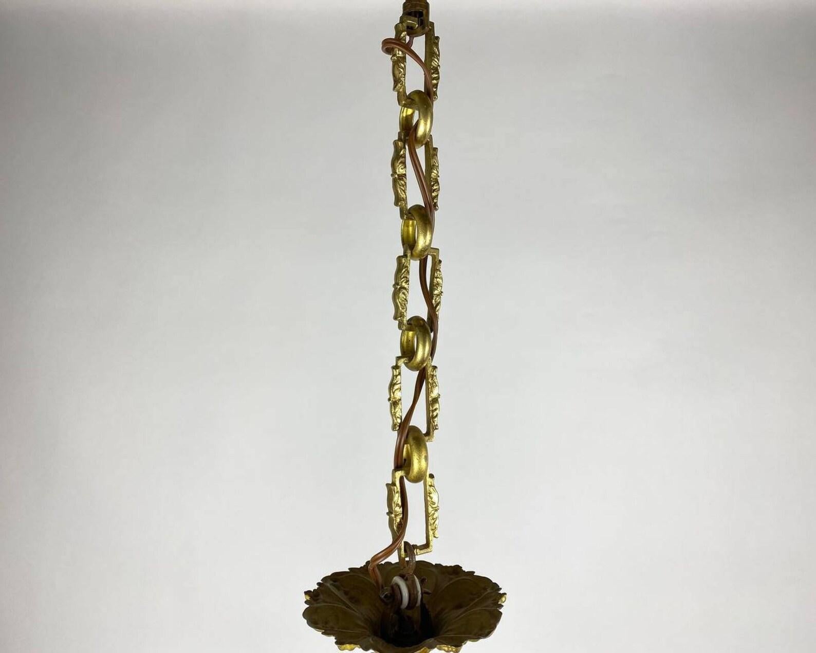 Lanterne de plafond ancienne en bronze, France, années 1920 en vente 1