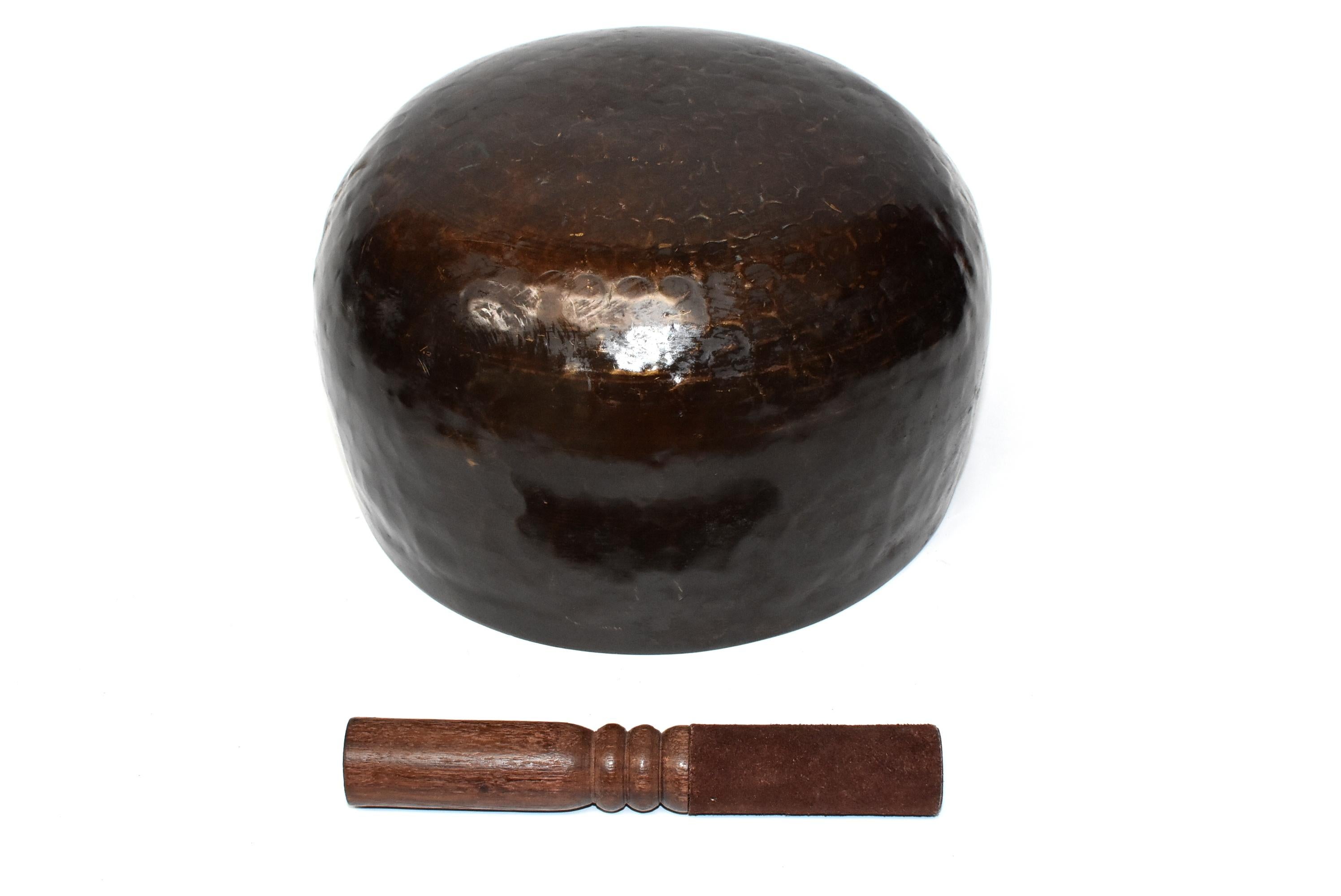 Bronze Antique Japanese Singing Bowl, Hand-Hammered Copper 10