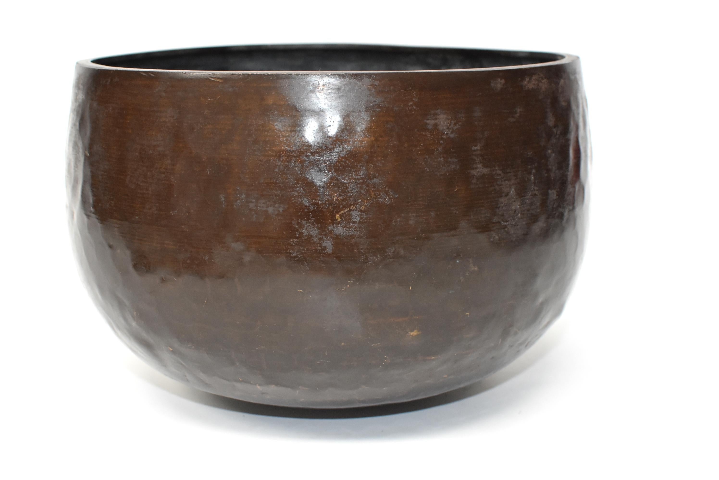 Bronze Antique Japanese Singing Bowl, Hand-Hammered Copper 3