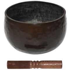 Antike japanische Klangschale aus Bronze:: handgehämmertes Kupfer