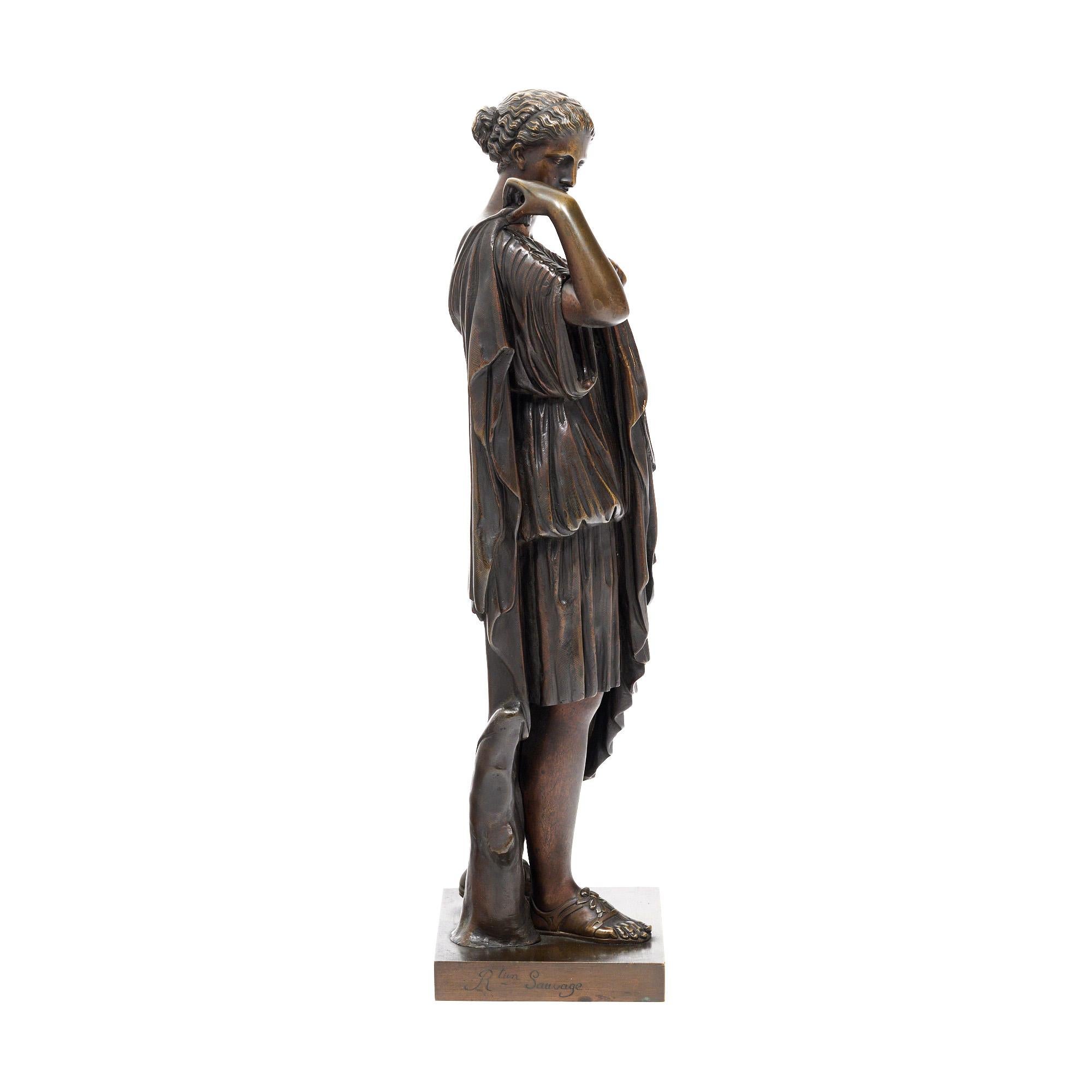 Art Déco Scultura antica in bronzo dopo 'La Diane de Gabis' di Praxiteles in vendita