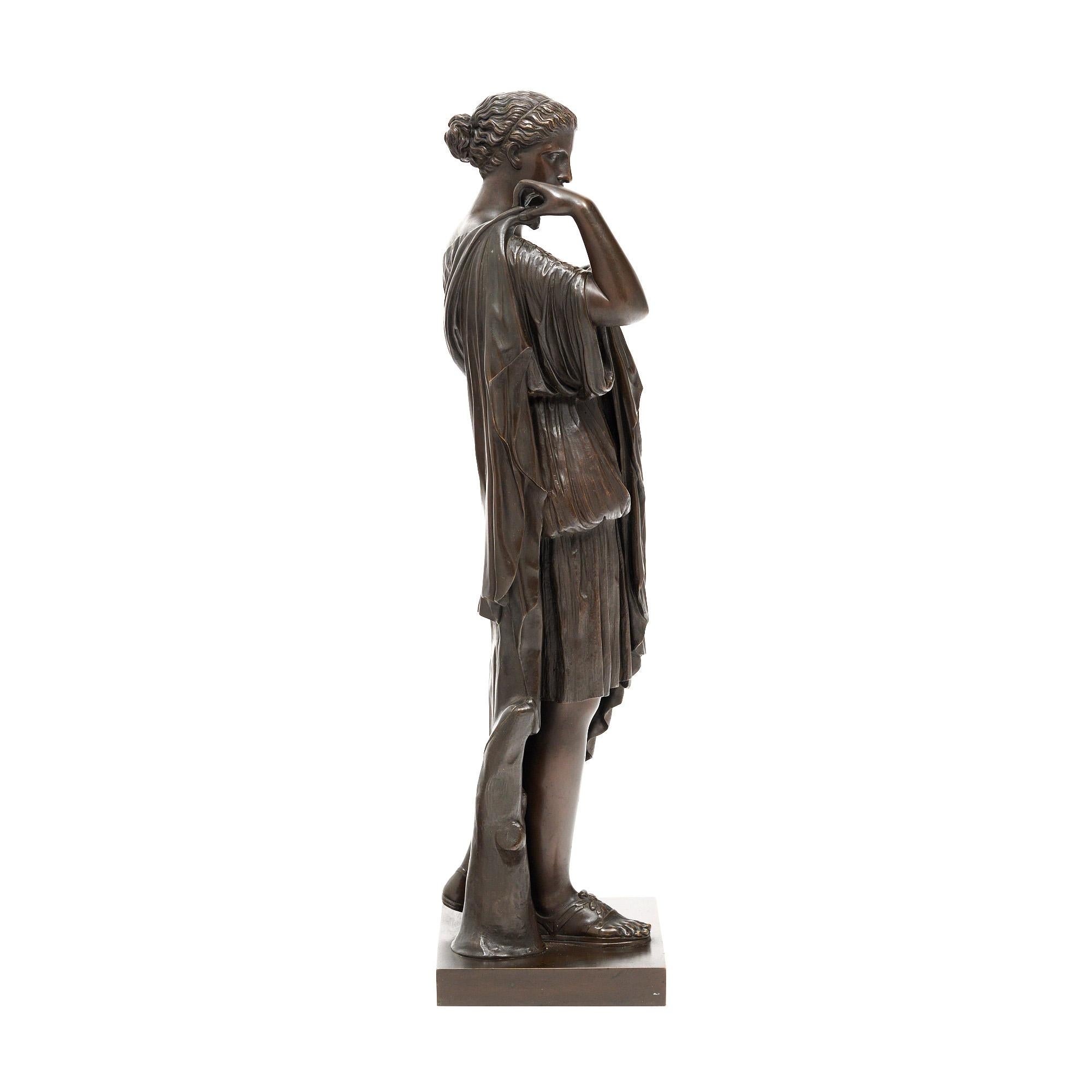 Art déco Sculpture antique en bronze d'après La Diane de Gabis de Praxiteles en vente