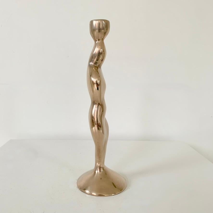 Lucidato Candeliere antropomorfo in bronzo, 1970 circa, Francia. in vendita