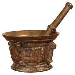 Bronze Apothecary Mortar With Its Pestle -17th Century