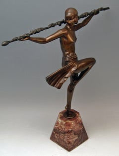 Bronze Art Deco Bacchanalian Lady Nude Tanzende Dame von Pierre Le Faguays, um 1935
