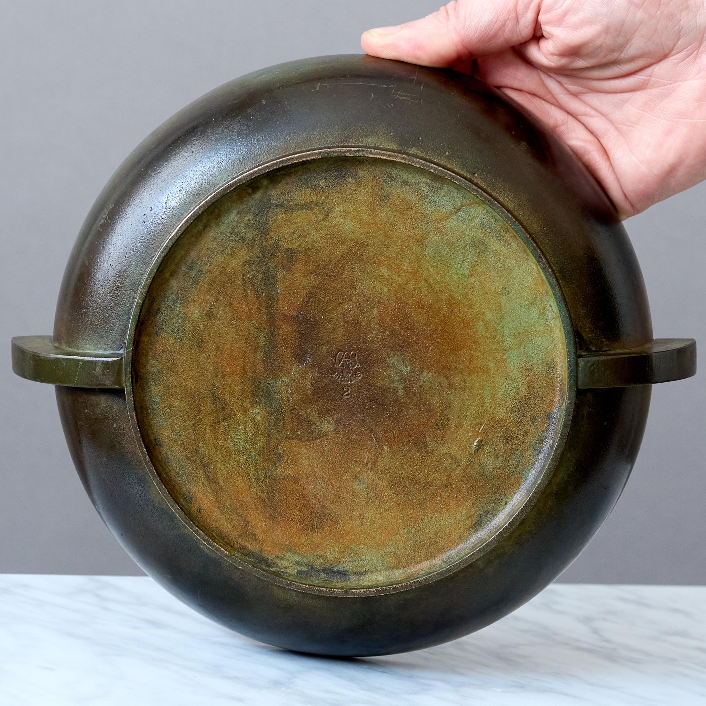 Bol Art Déco de GAB Guldsmedsaktiebolaget, Suède, années 1930 en vente 2