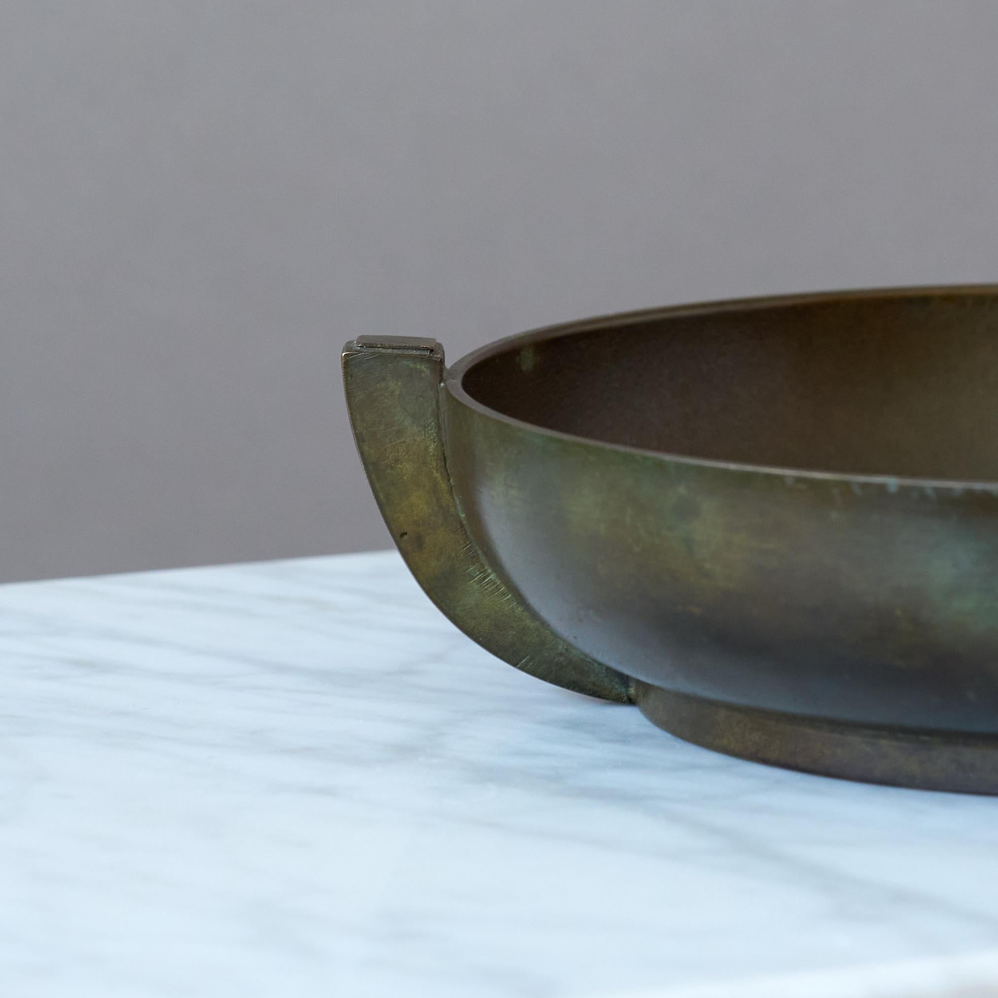 Suédois Bol Art Déco de GAB Guldsmedsaktiebolaget, Suède, années 1930 en vente