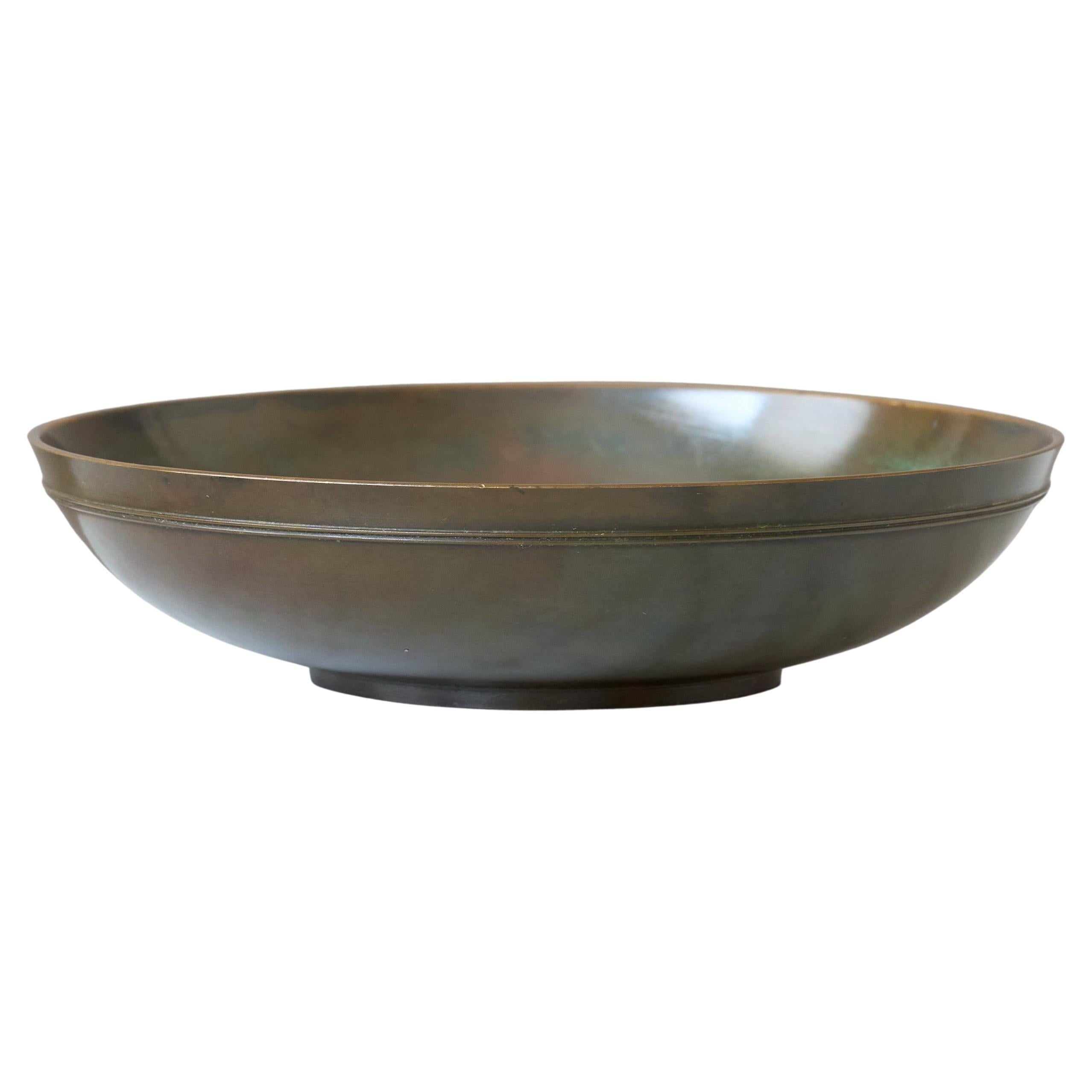 Bronze Art Deco Bowl by GAB Guldsmedsaktiebolaget, Sweden, 1930s. For Sale
