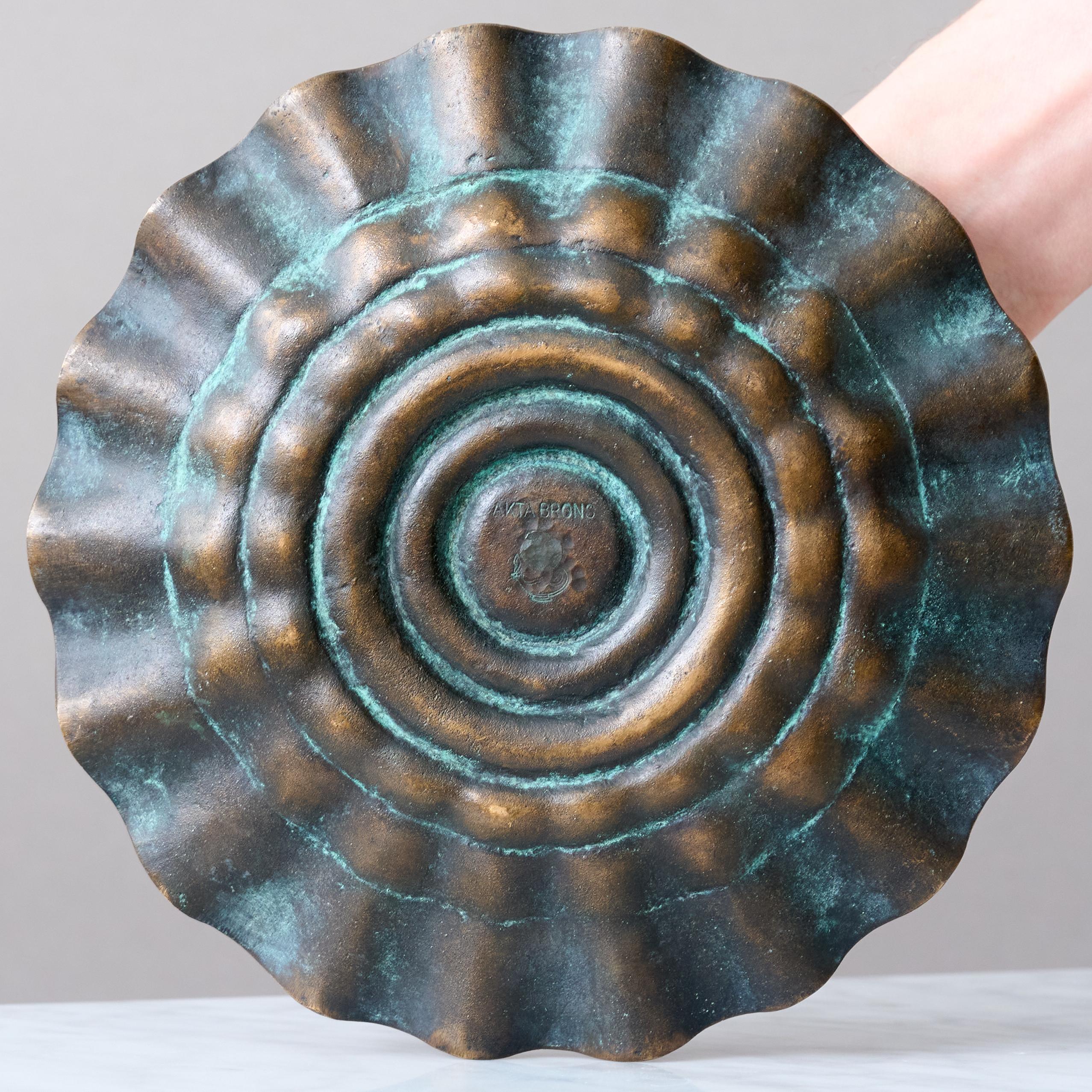 Bronze Art Deco Bowl / Dish by Böhlmarks, Sweden, 1930s. For Sale 1
