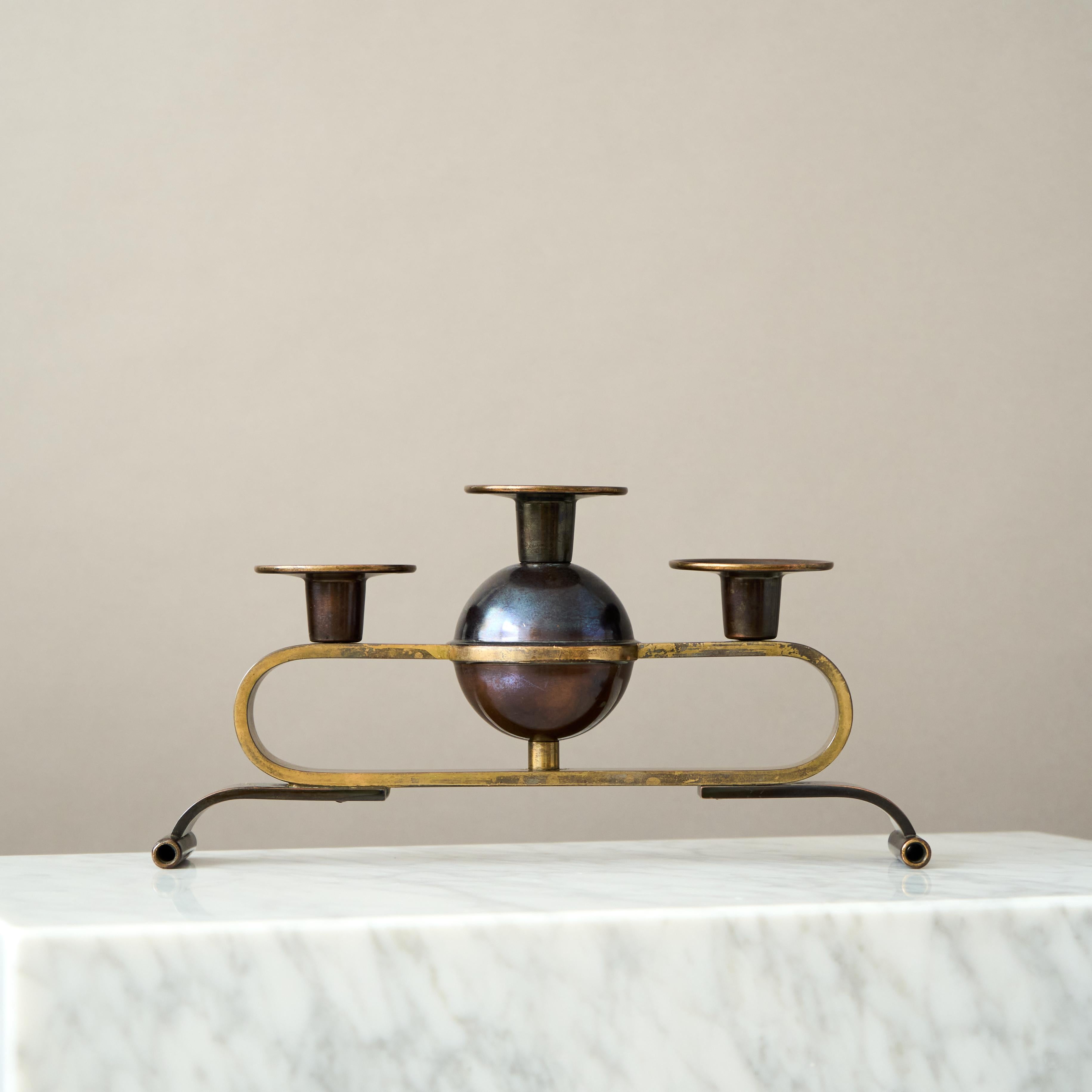 Scandinavo moderno Candelabro Art Deco in bronzo, Svezia, anni '30 in vendita
