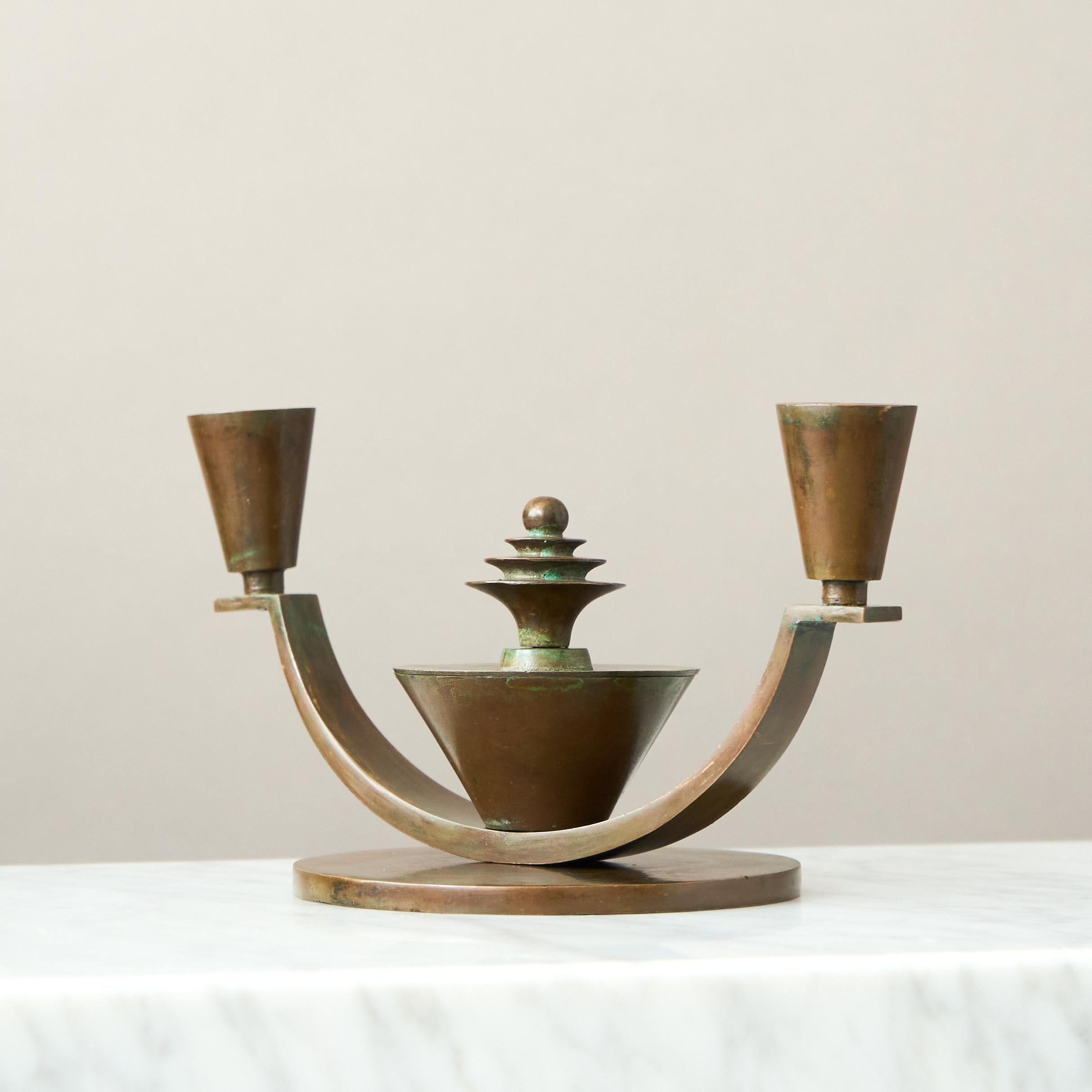Svedese Candeliere Art Deco in bronzo di Sune Backstrom, Svezia, anni '30 in vendita