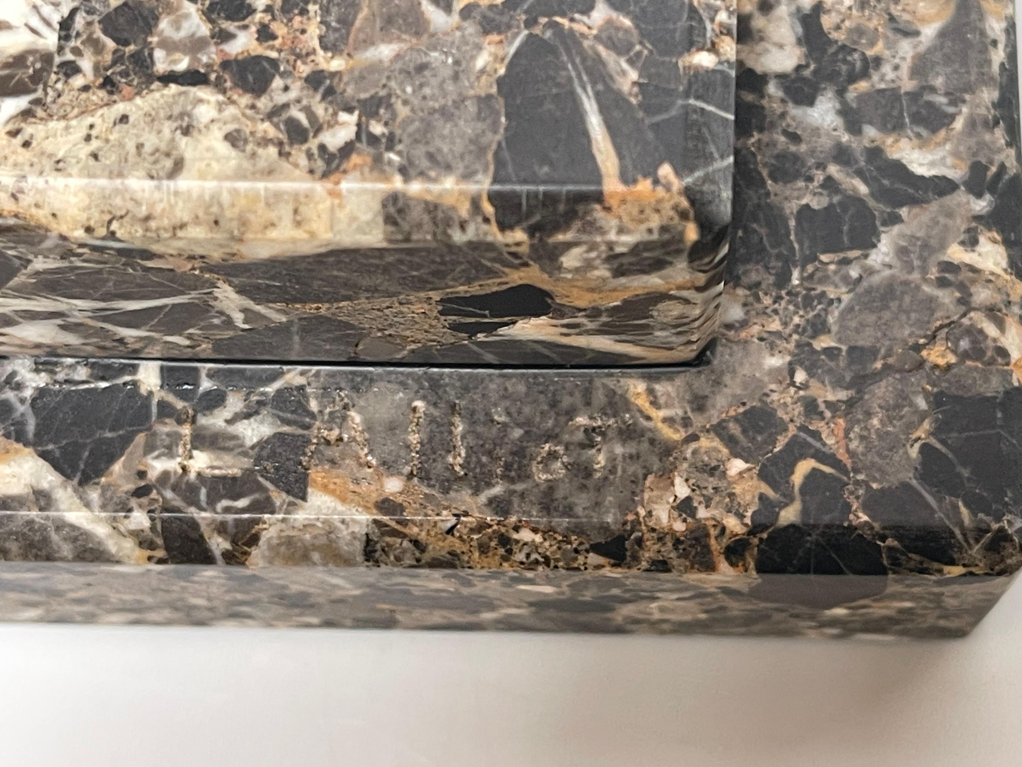 Bronze-Art-Déco- Hirsch, signiert L Alliot im Zustand „Hervorragend“ im Angebot in NANTES, FR