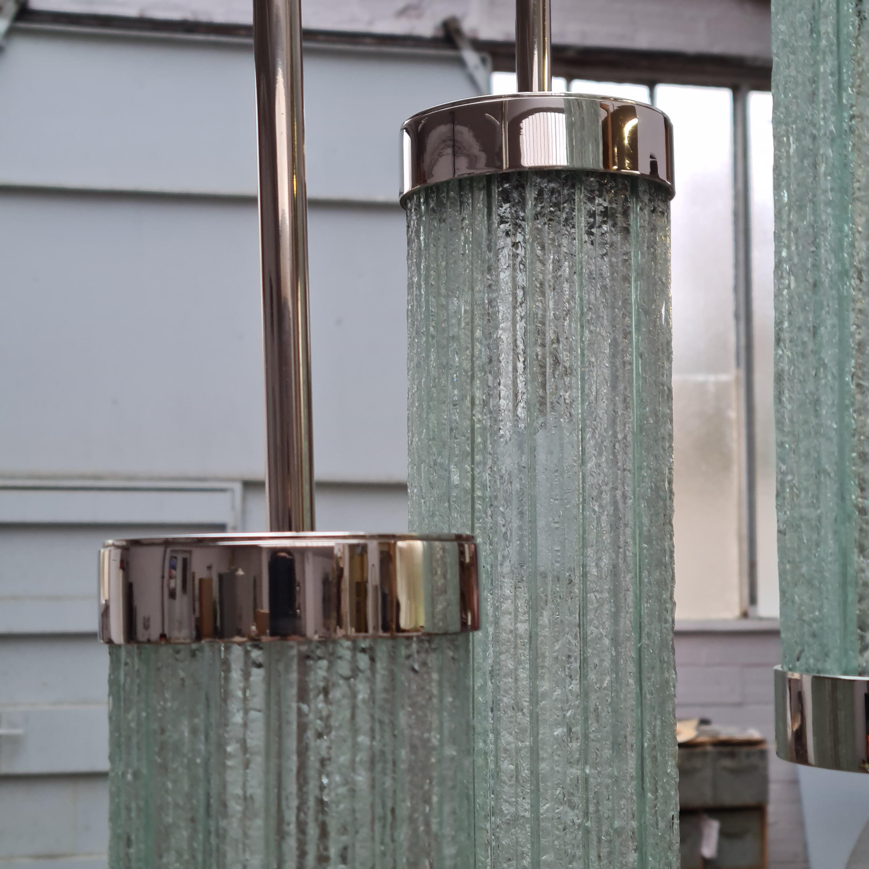 XXIe siècle et contemporain Fabricant de lampes à suspension Art déco en bronze avec finition nickelée en vente