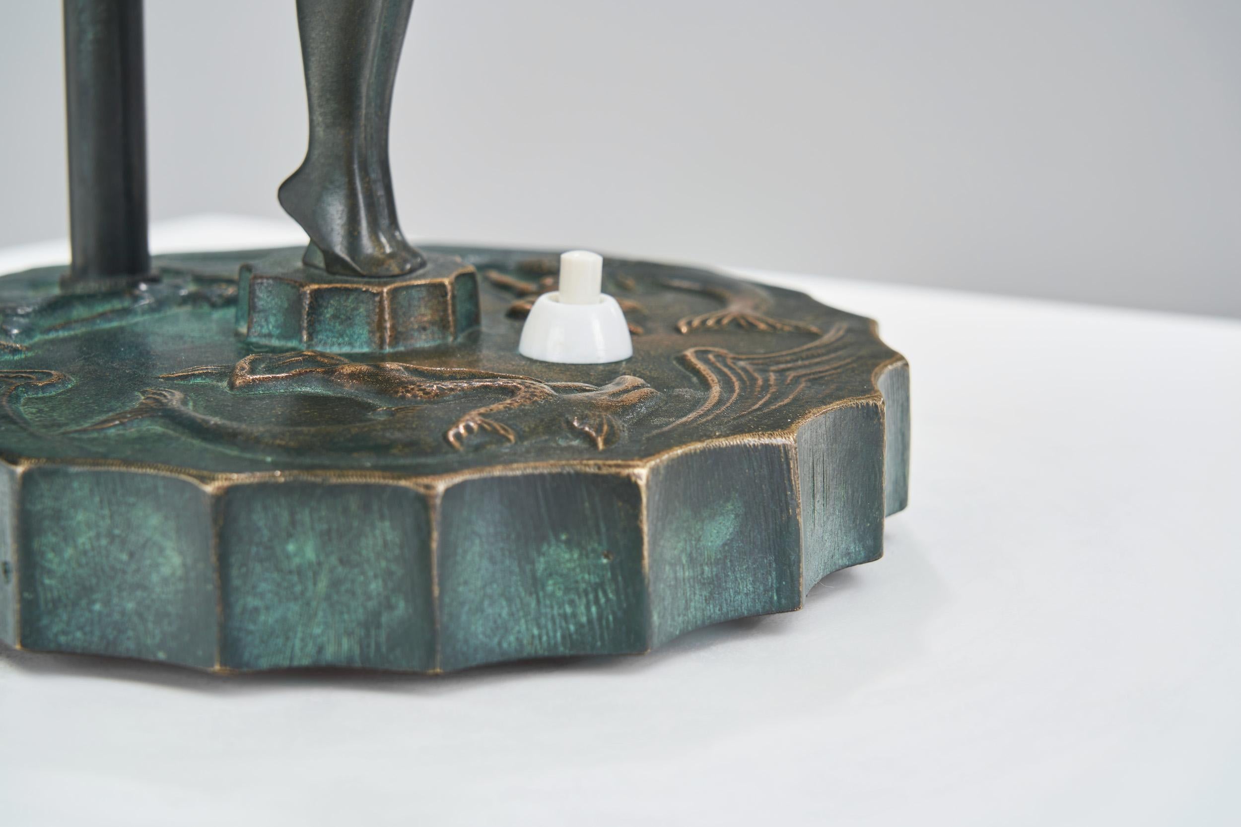 Bronze Art Deco Table Lamp, Europe ca 1930s For Sale 12