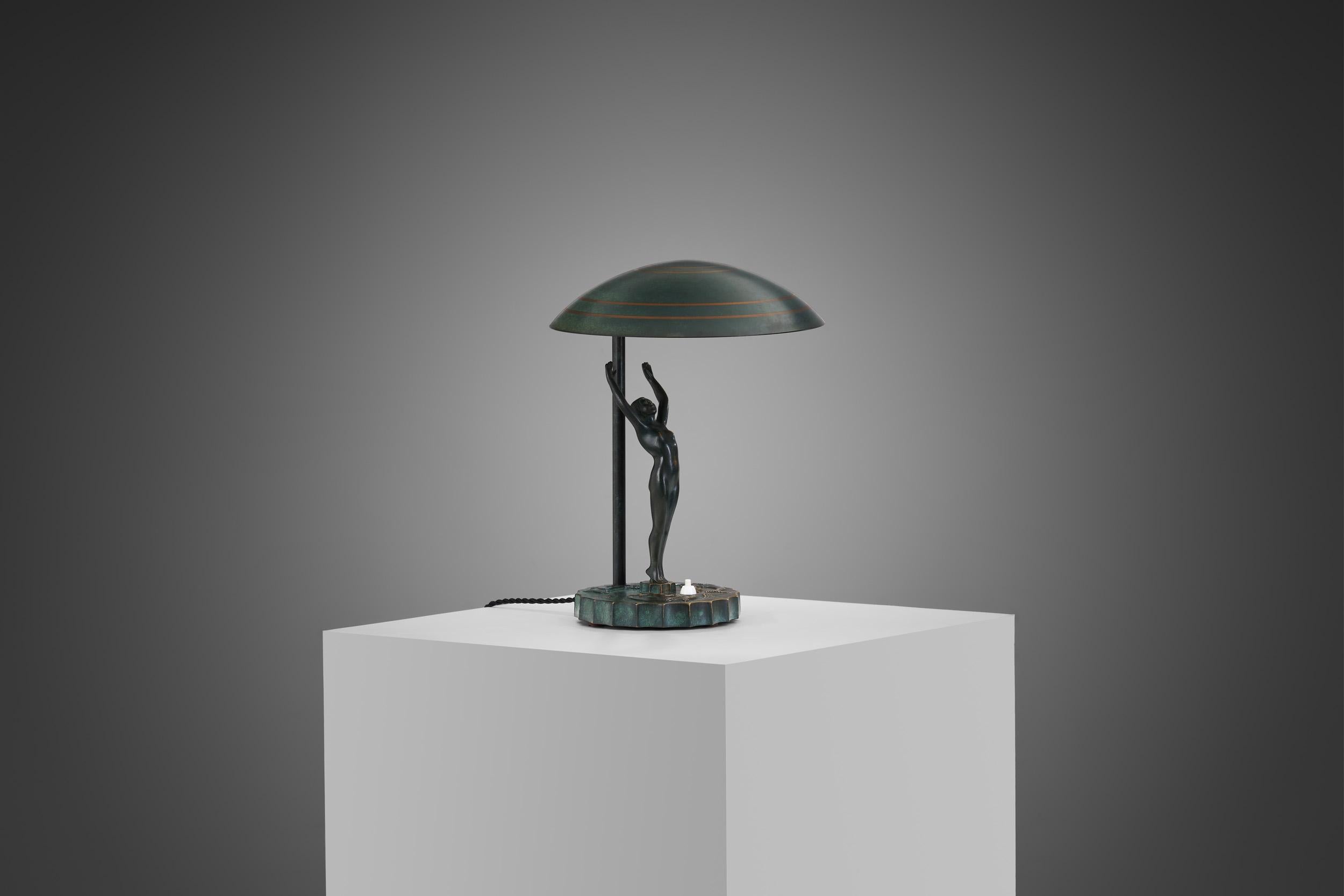 Bronze Art Deco Table Lamp, Europe ca 1930s For Sale 2
