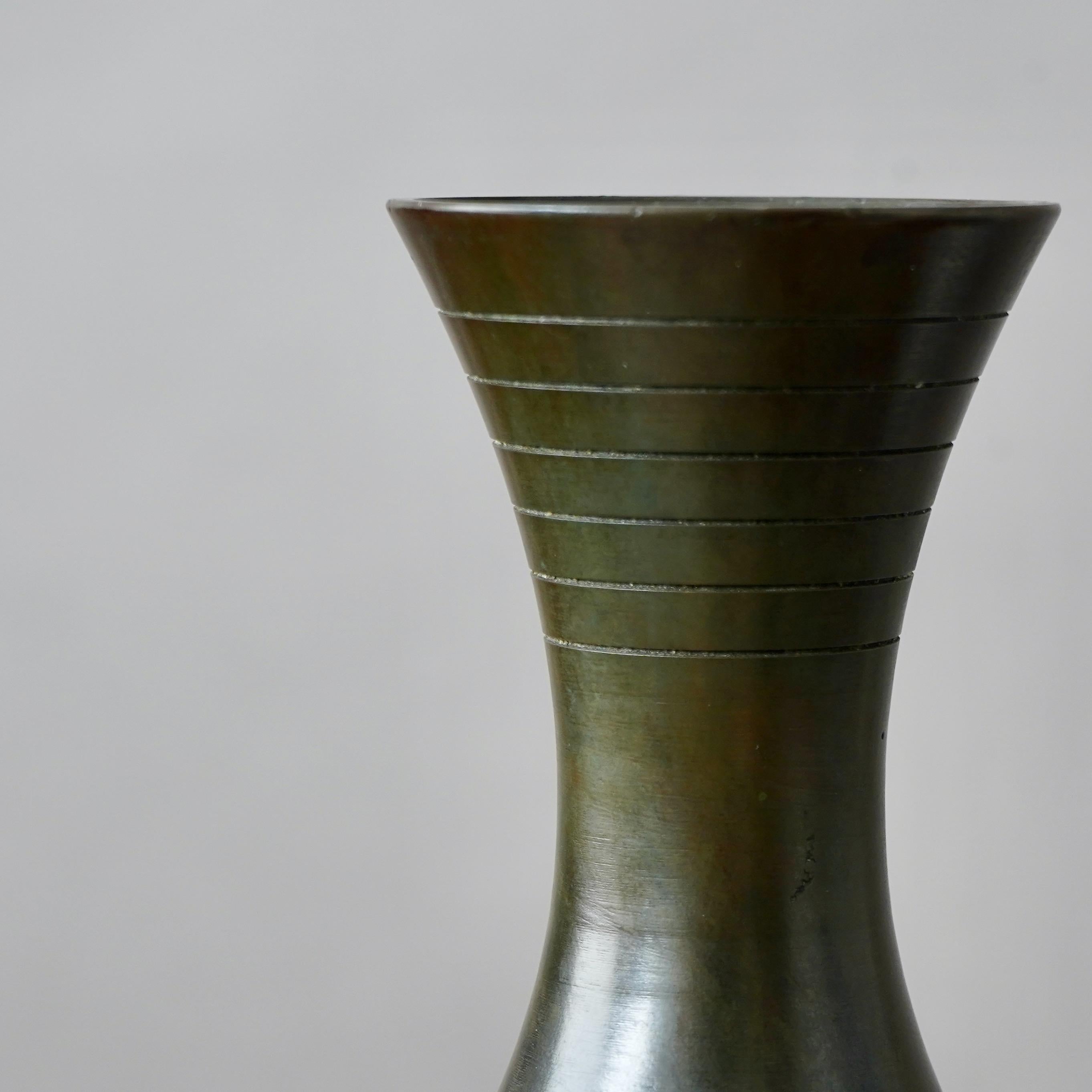 Vaso Art Deco in bronzo di GAB Guldsmedsaktiebolaget, Svezia, anni '30 in vendita 4