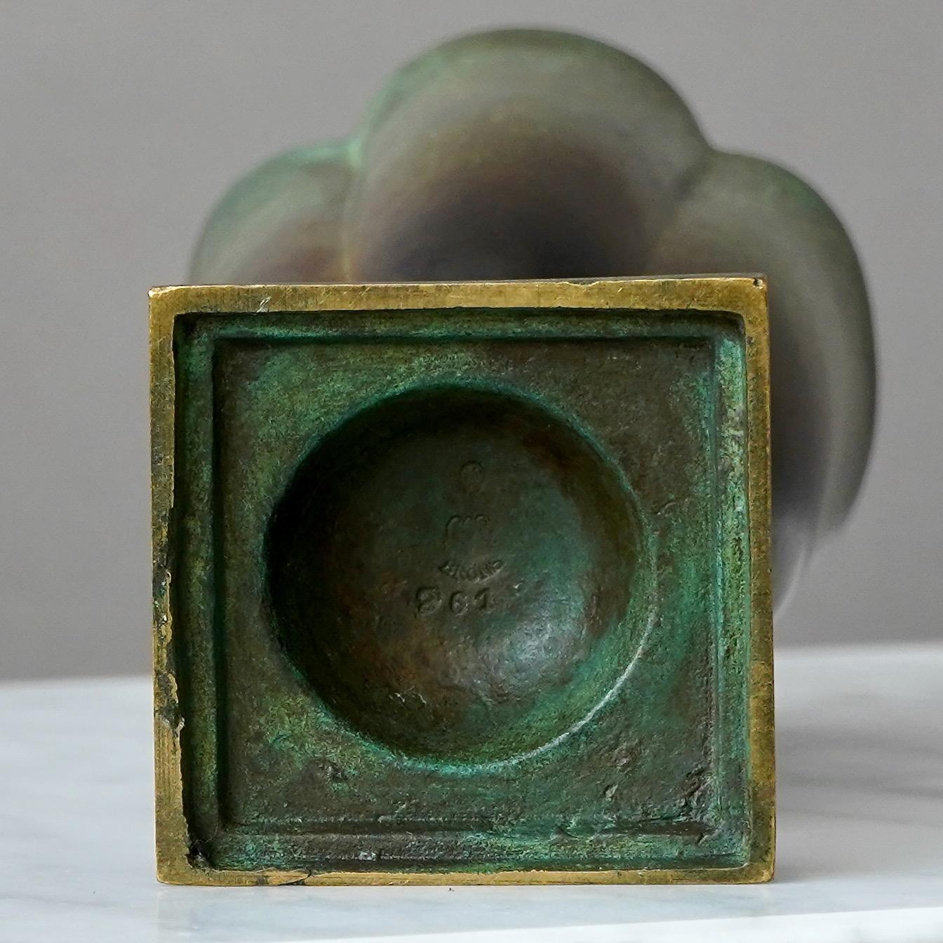 Vaso Art Deco in bronzo di GAB Guldsmedsaktiebolaget, Svezia, anni '30 in vendita 4