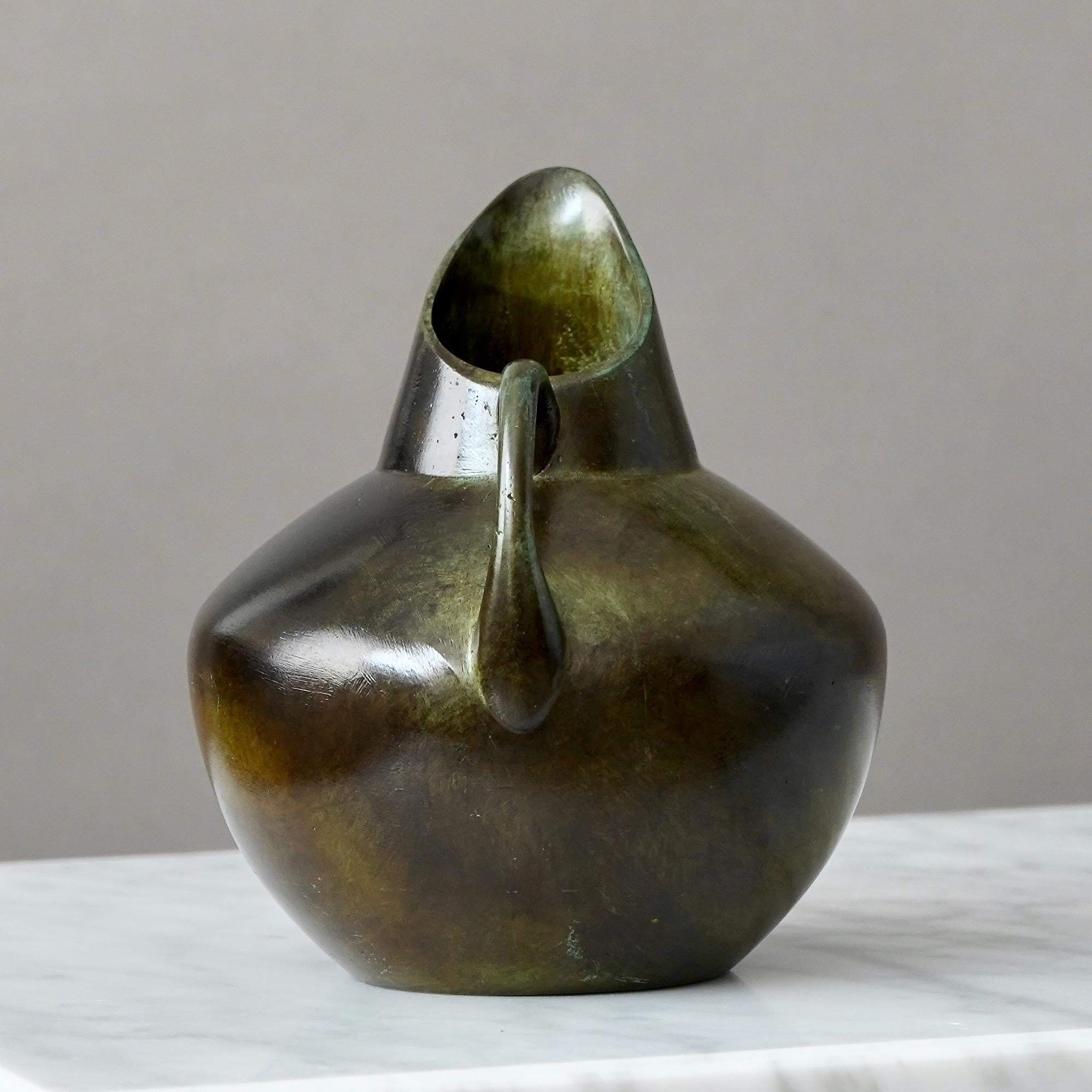 Calco Vaso Art Deco in bronzo di GAB Guldsmedsaktiebolaget, Svezia, anni '30 in vendita