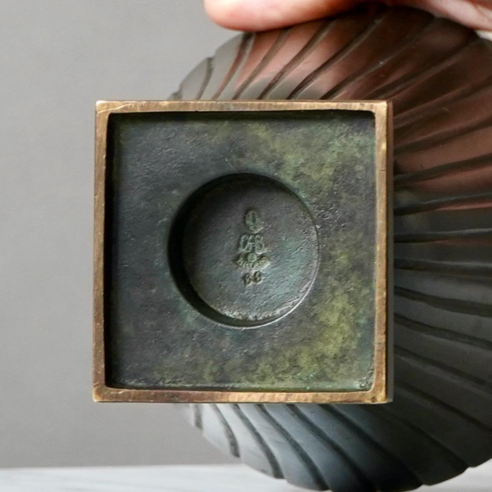 Vaso Art Deco in bronzo di GAB Guldsmedsaktiebolaget, Svezia, anni '30 in vendita 1