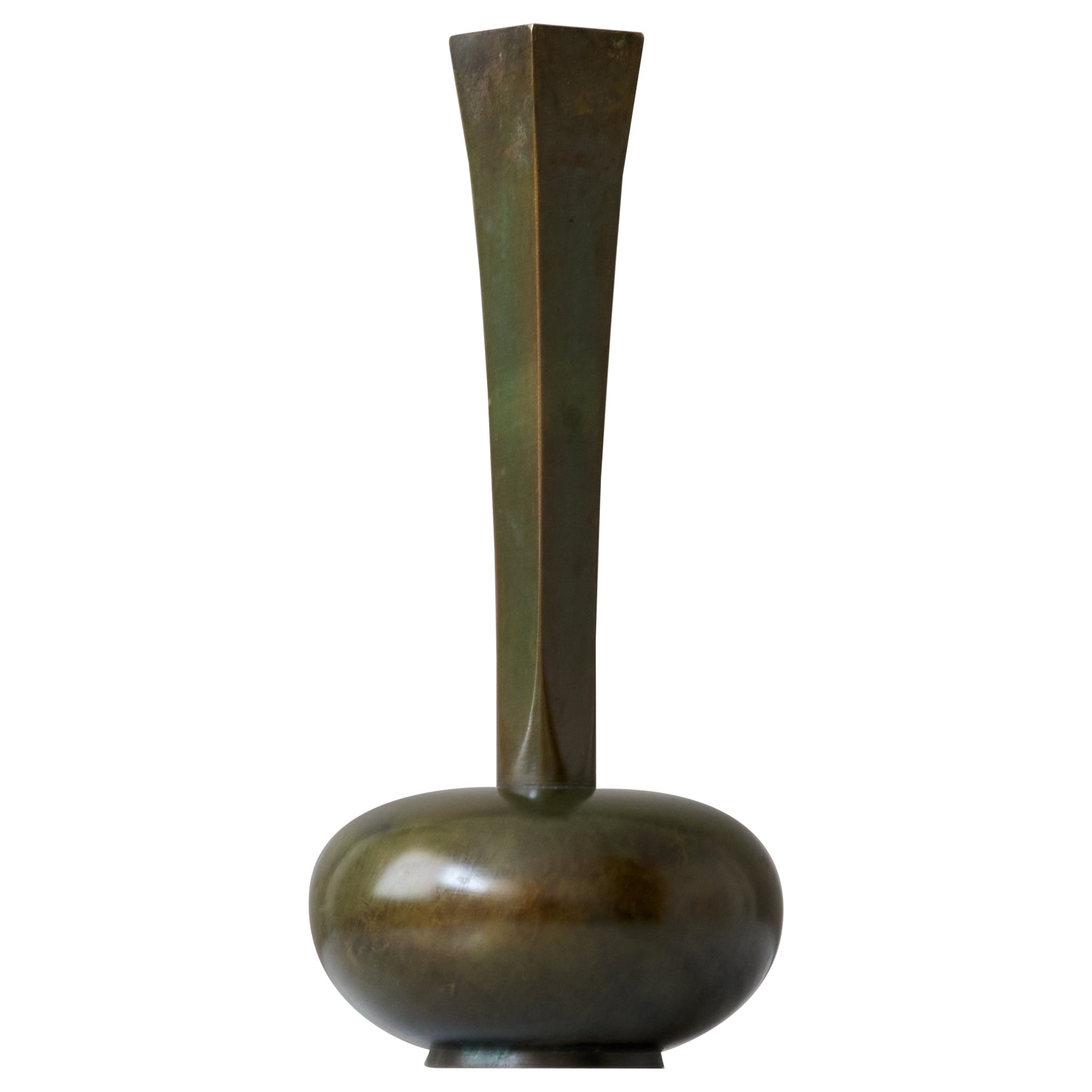 Bronze Art Deco Vase by GAB Guldsmedsaktiebolaget, Sweden, 1930s. en vente